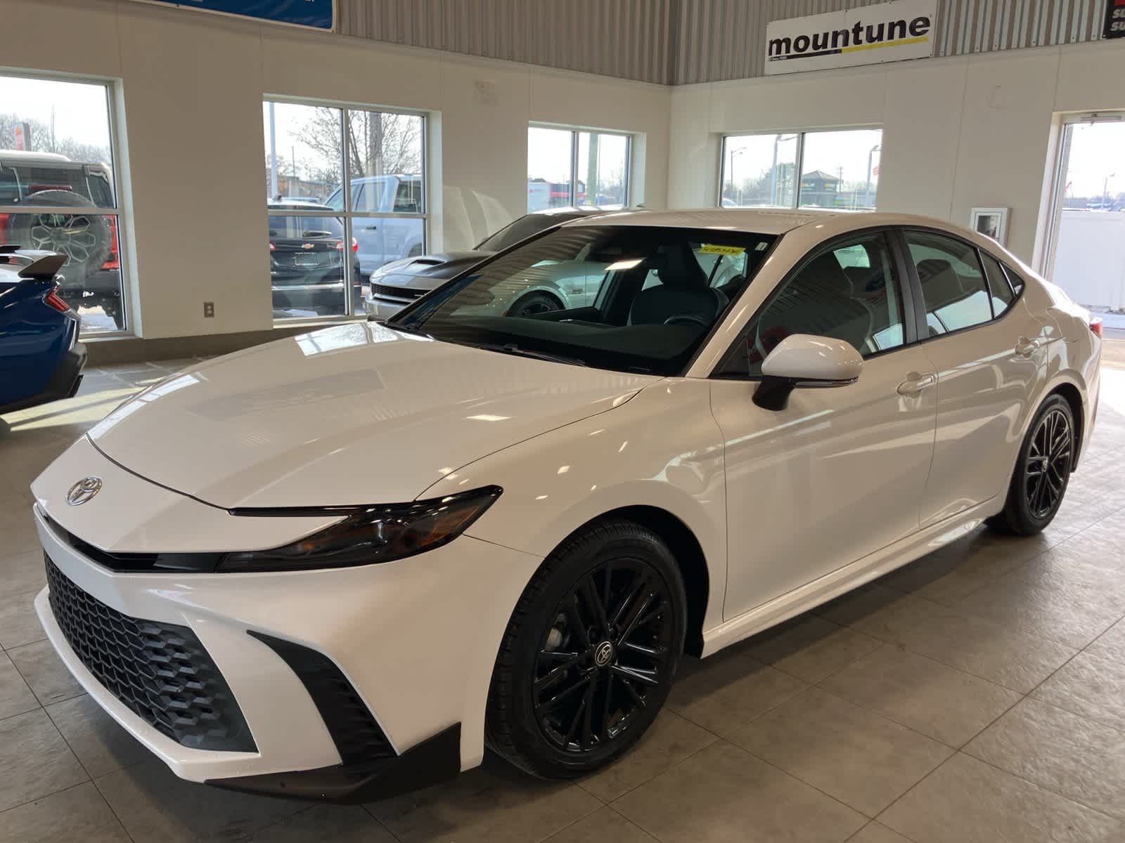 Thumbnail: 2025 Toyota Camry - 1