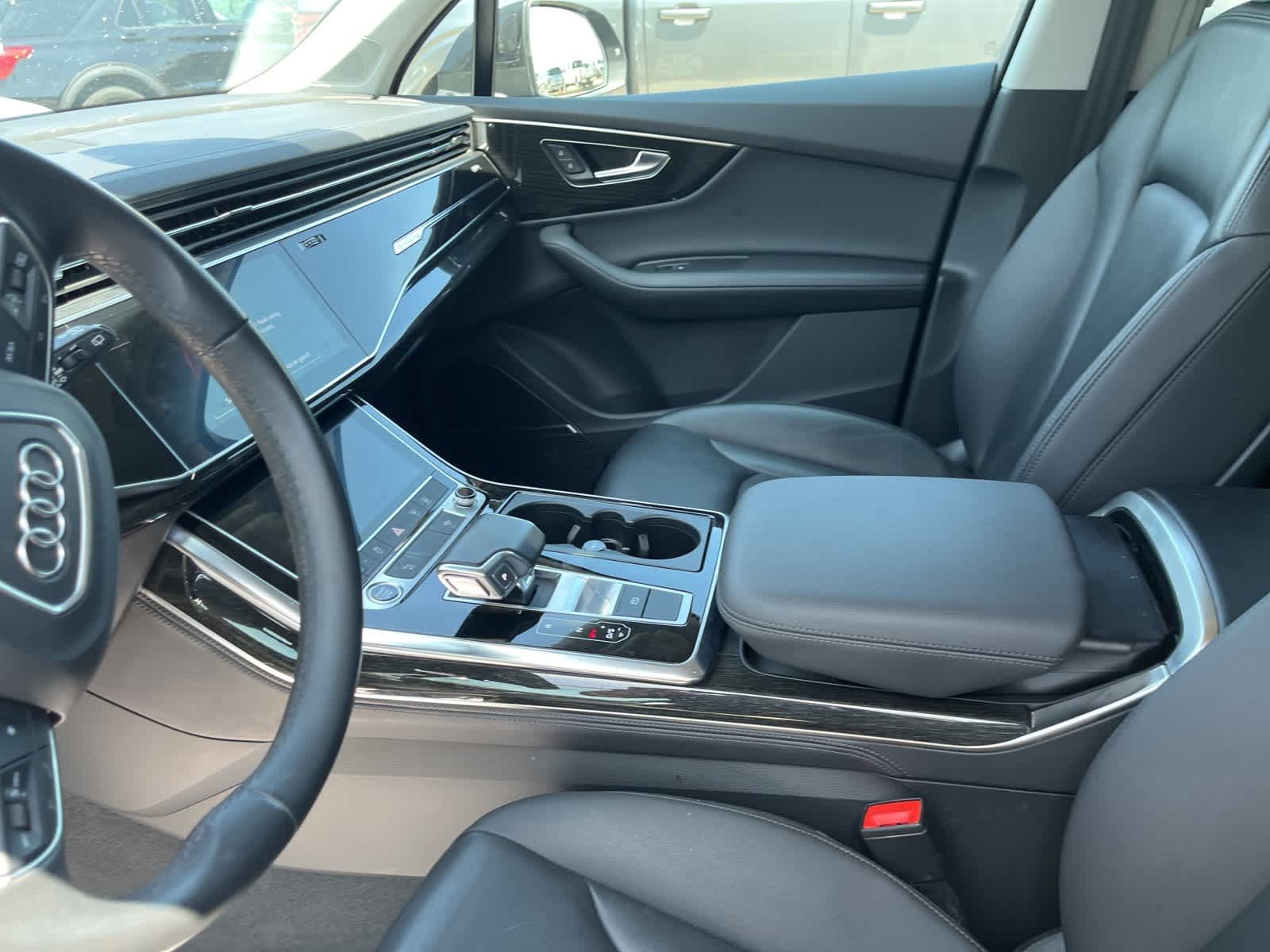 2023 Audi Q7 Premium Plus 24