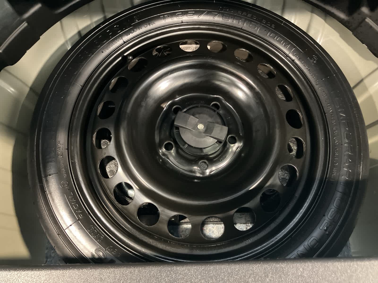 Thumbnail: 2023 GMC Terrain - 33