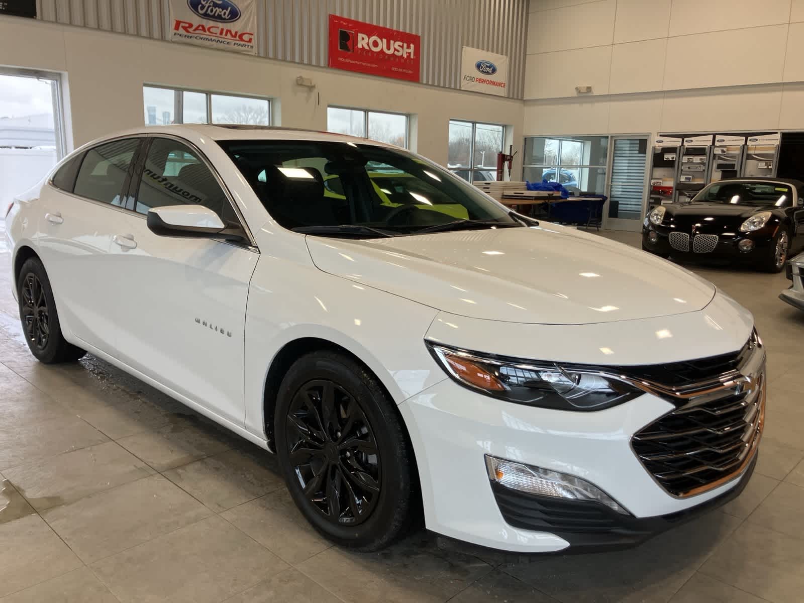 Thumbnail: 2024 Chevrolet Malibu - 3