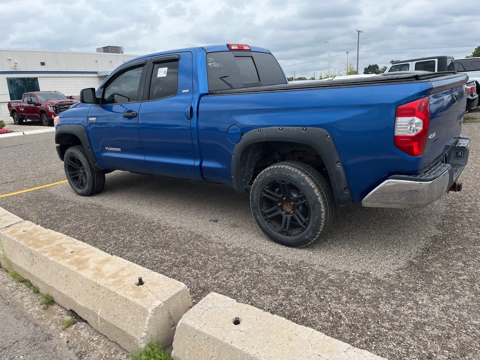 Thumbnail: 2016 Toyota Tundra - 7