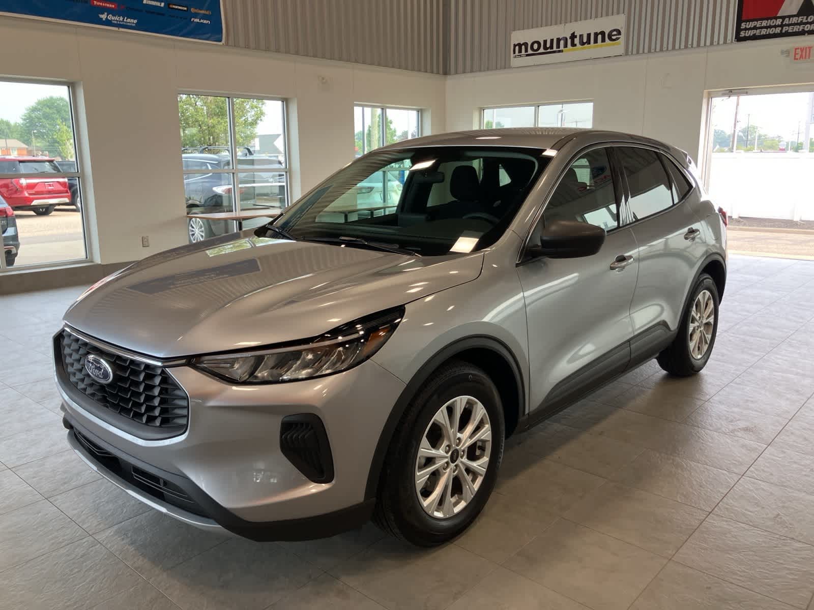 Thumbnail: 2023 Ford Escape - 1