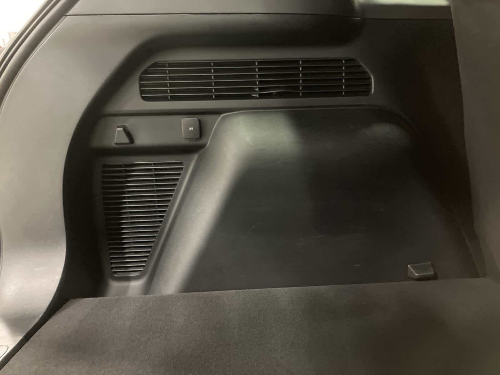 Thumbnail: 2023 Ford Escape - 28