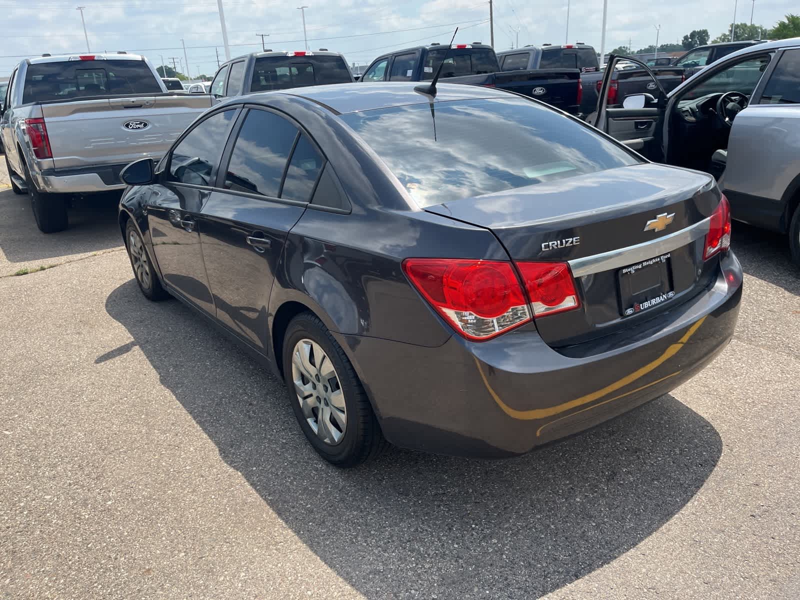 Thumbnail: 2014 Chevrolet Cruze - 9