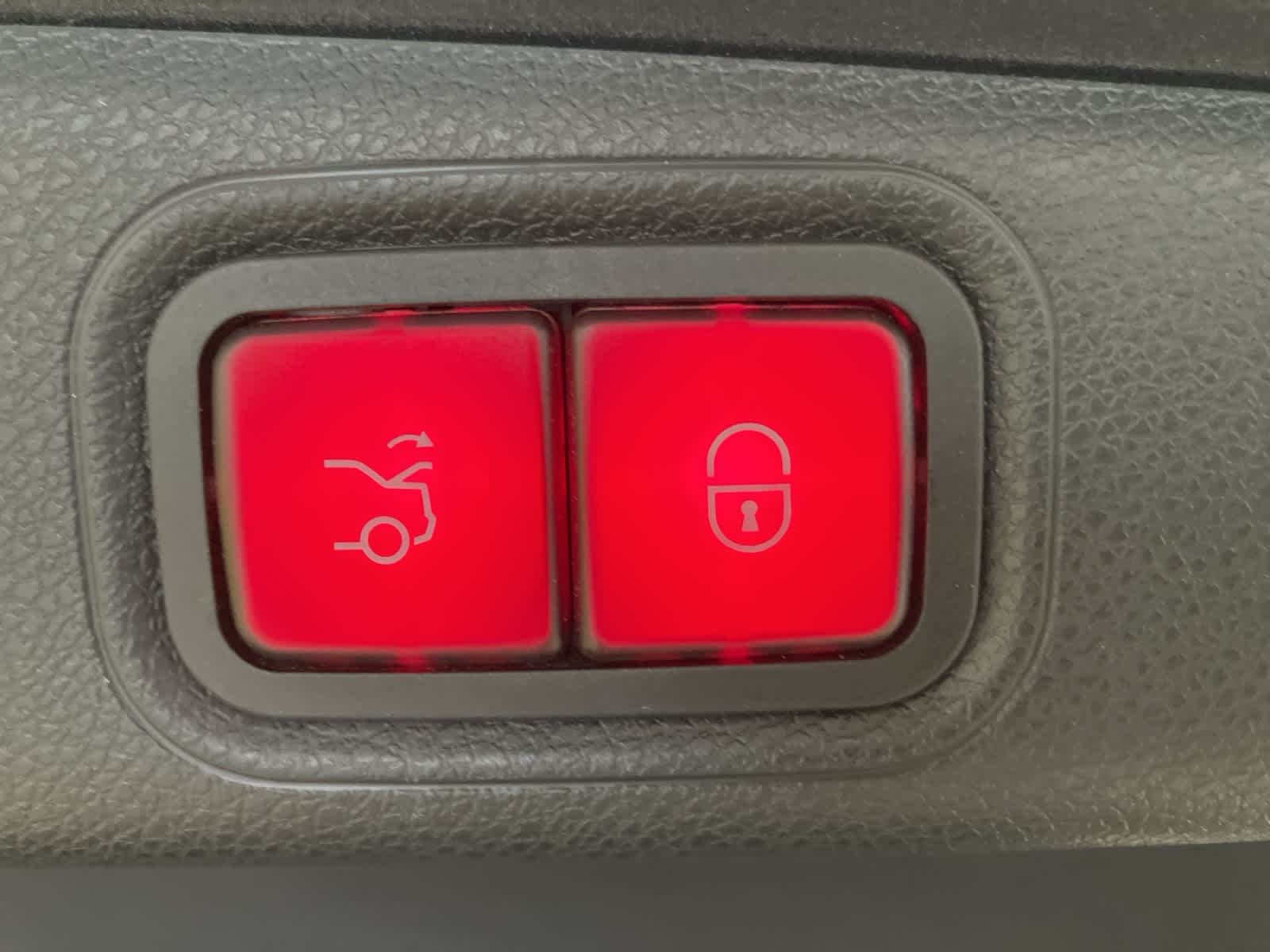 Thumbnail: 2022 Mercedes-Benz E-Class - 36