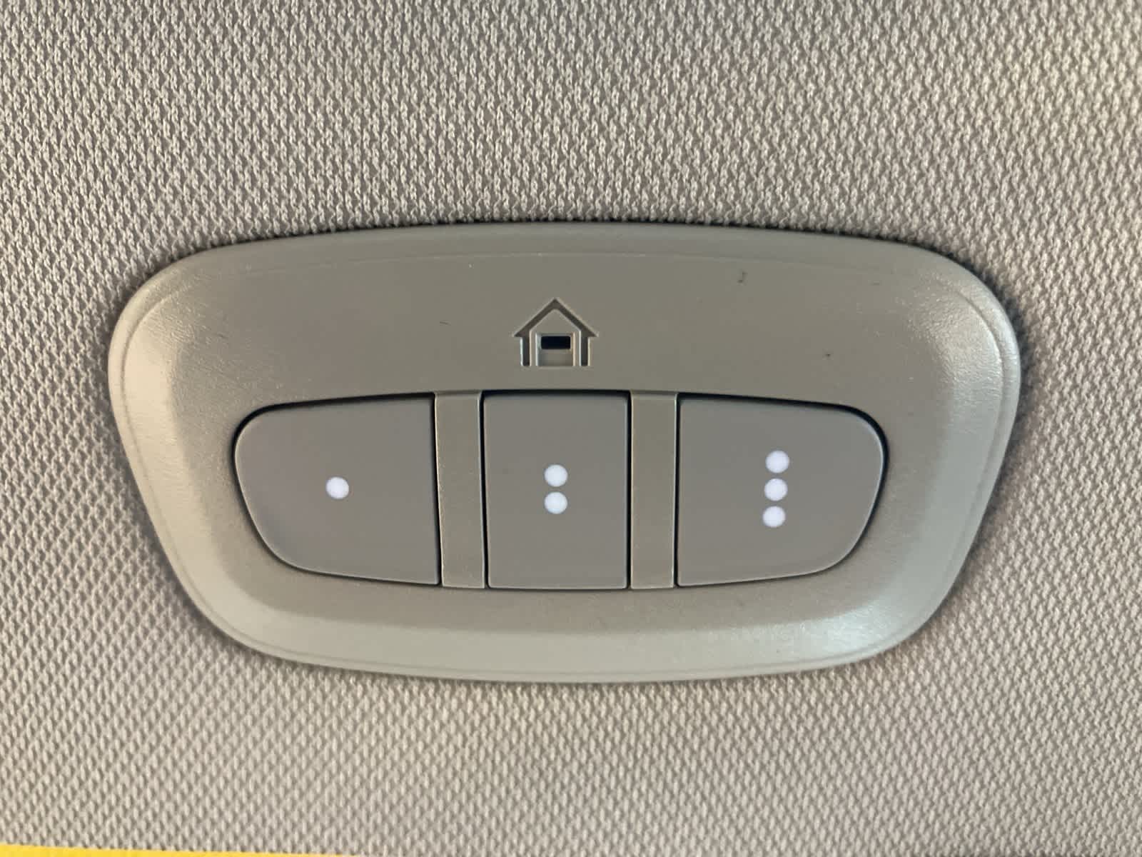 Thumbnail: 2023 Jeep Grand Cherokee - 23