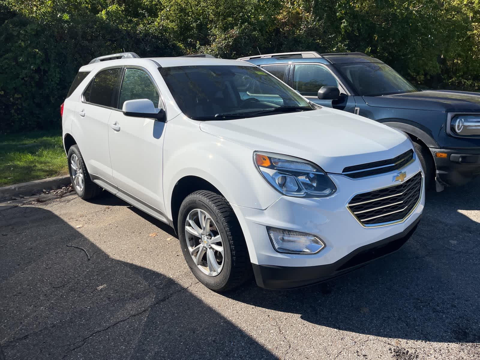 Thumbnail: 2017 Chevrolet Equinox - 18