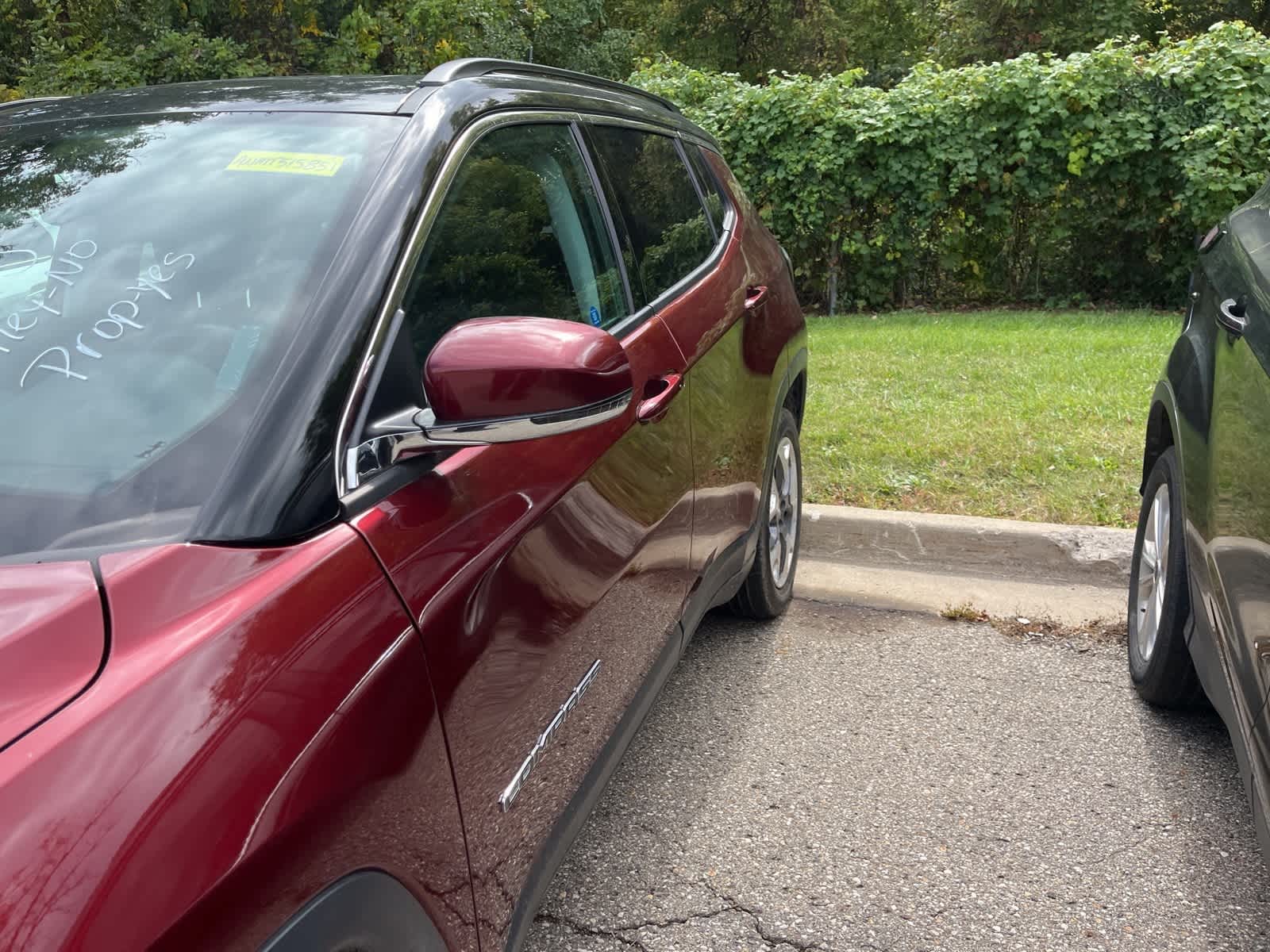 Thumbnail: 2021 Jeep Compass - 6