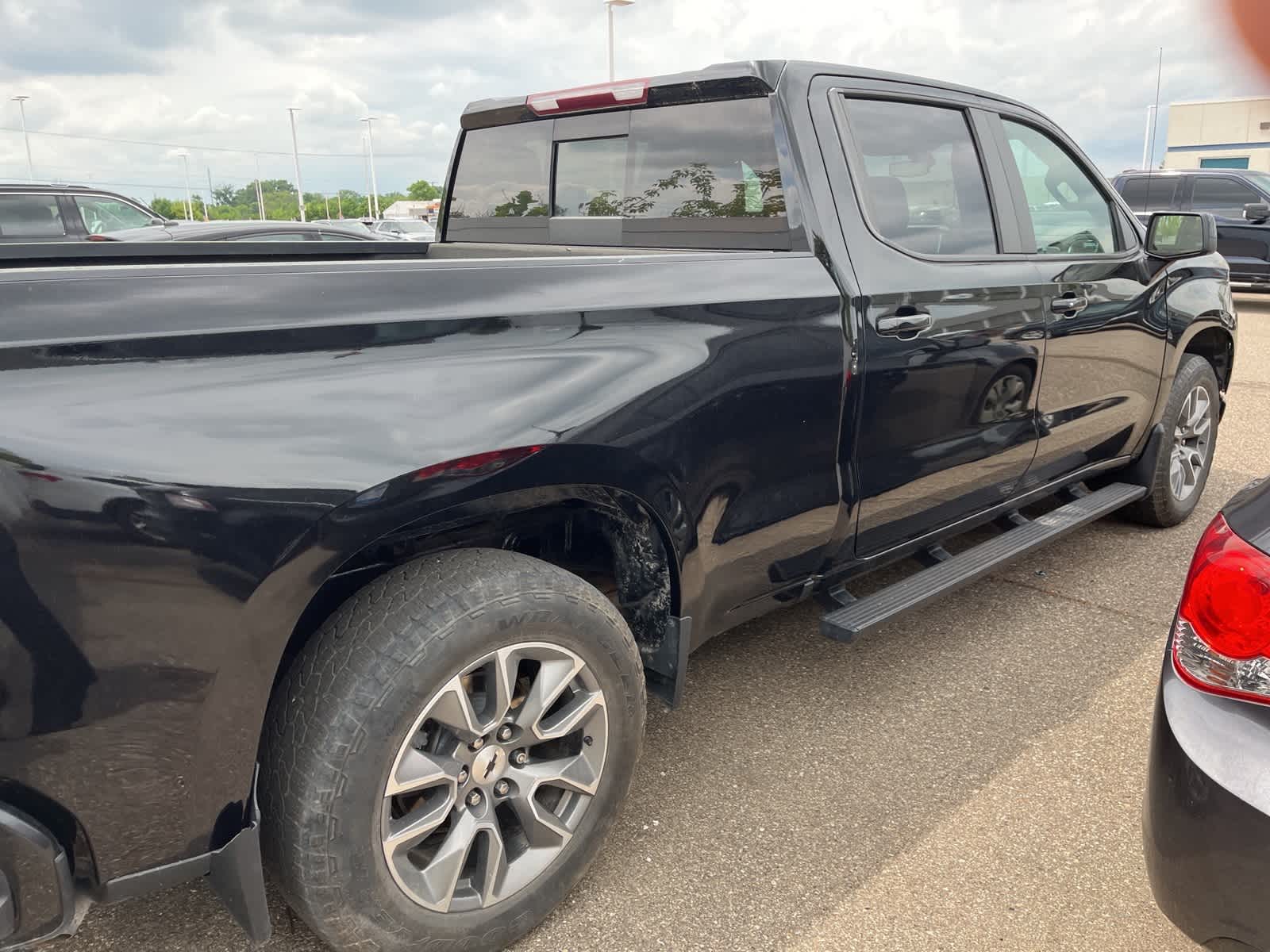 Thumbnail: 2021 Chevrolet Silverado 1500 - 13