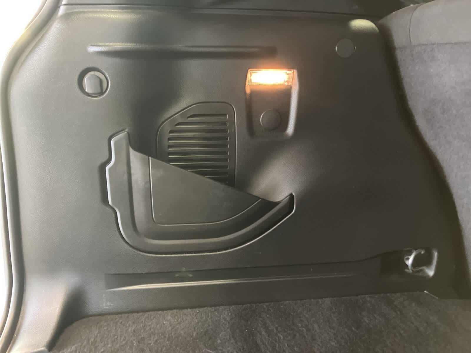 Thumbnail: 2023 Jeep Renegade - 29