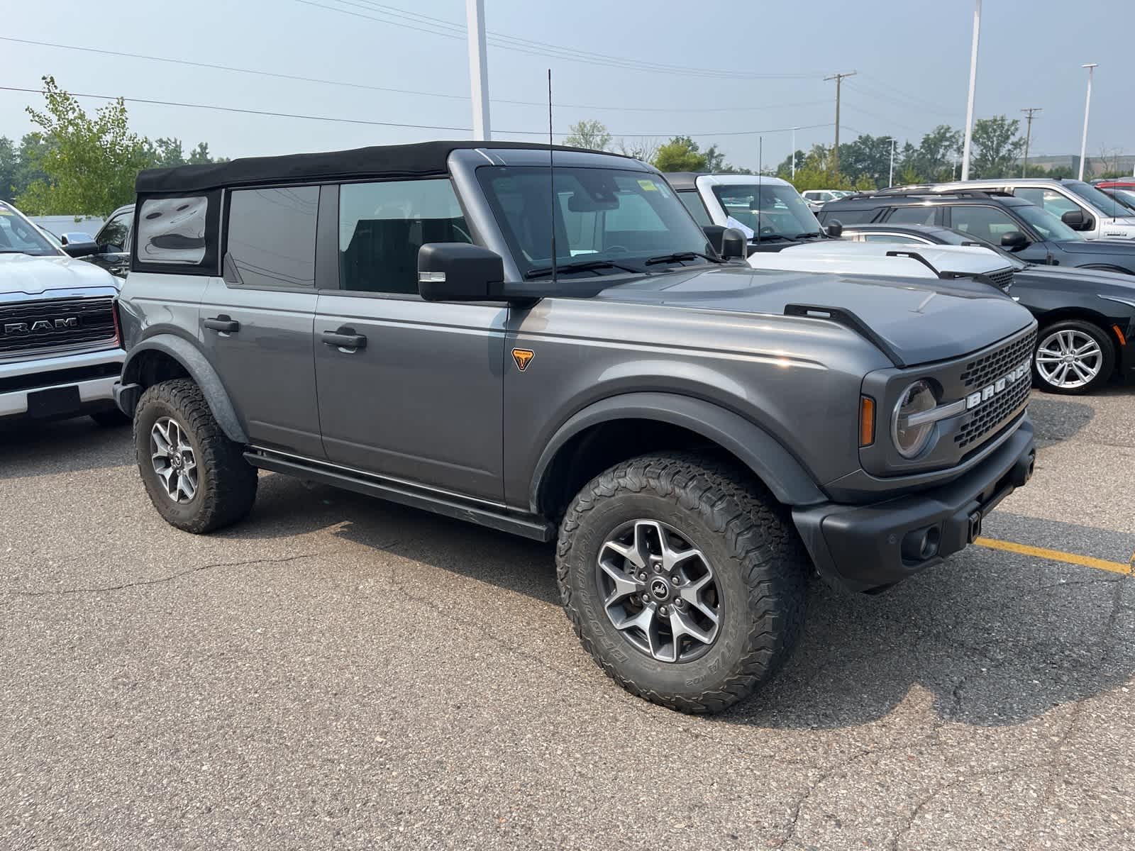 Thumbnail: 2022 Ford Bronco - 16