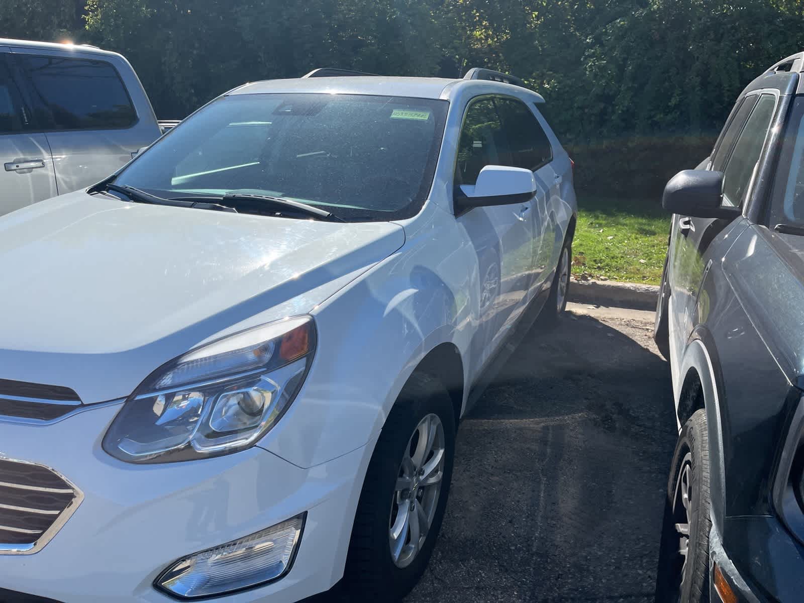 Thumbnail: 2017 Chevrolet Equinox - 4