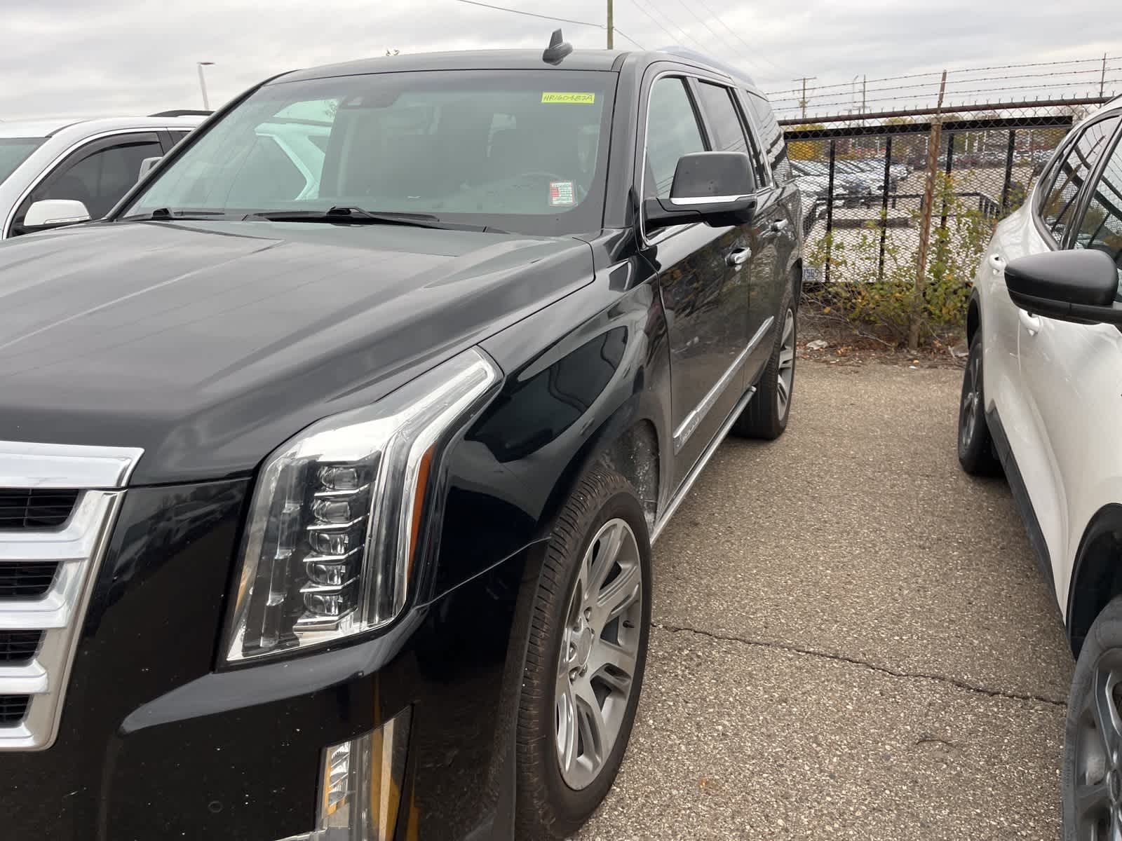 Thumbnail: 2017 Cadillac Escalade - 5