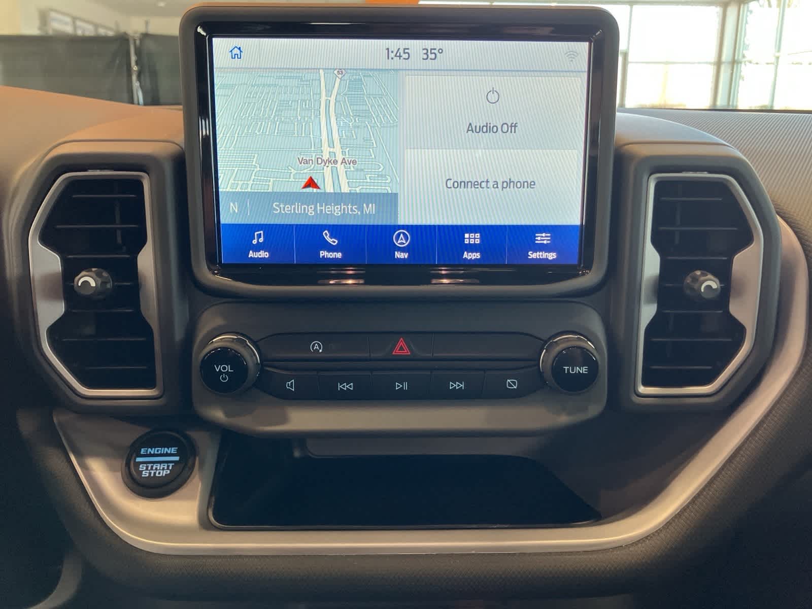 Thumbnail: 2023 Ford Bronco Sport - 22