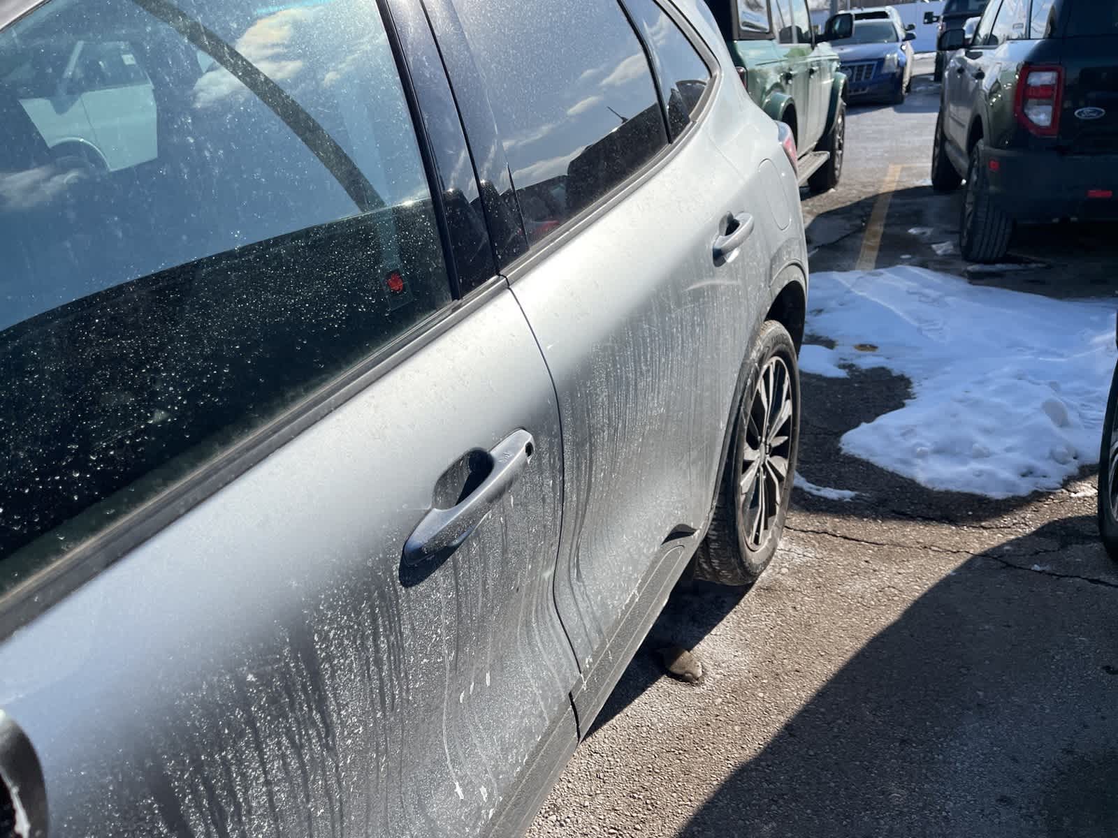 Thumbnail: 2022 Ford Escape - 8