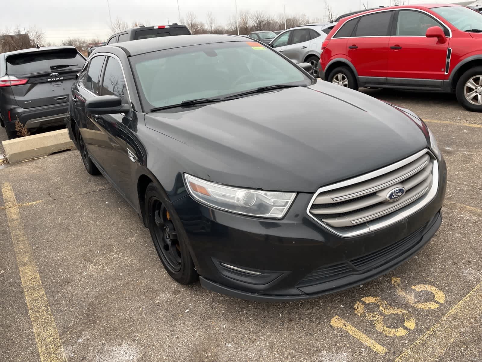 Thumbnail: 2014 Ford Taurus - 22