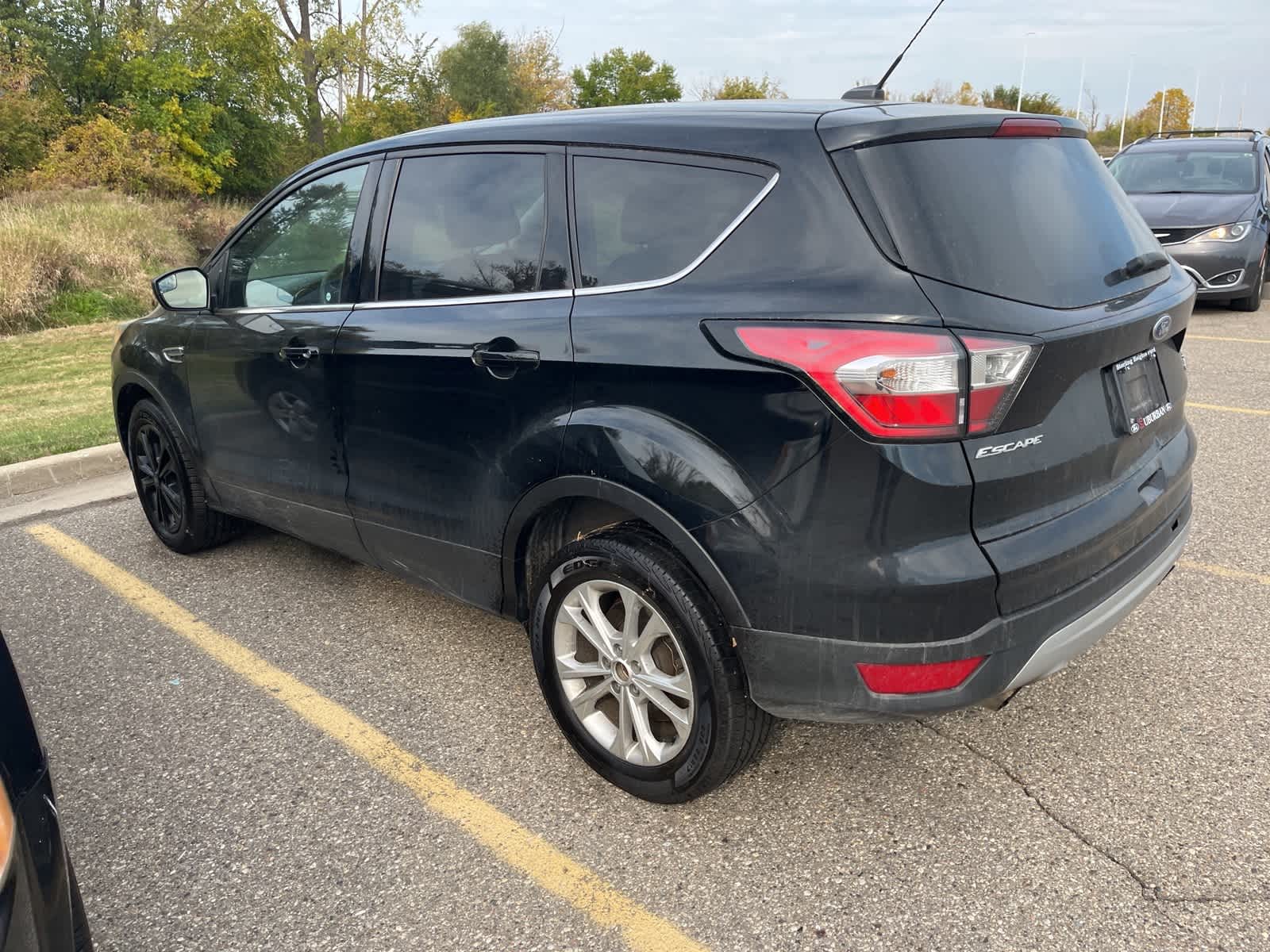 Thumbnail: 2017 Ford Escape - 8