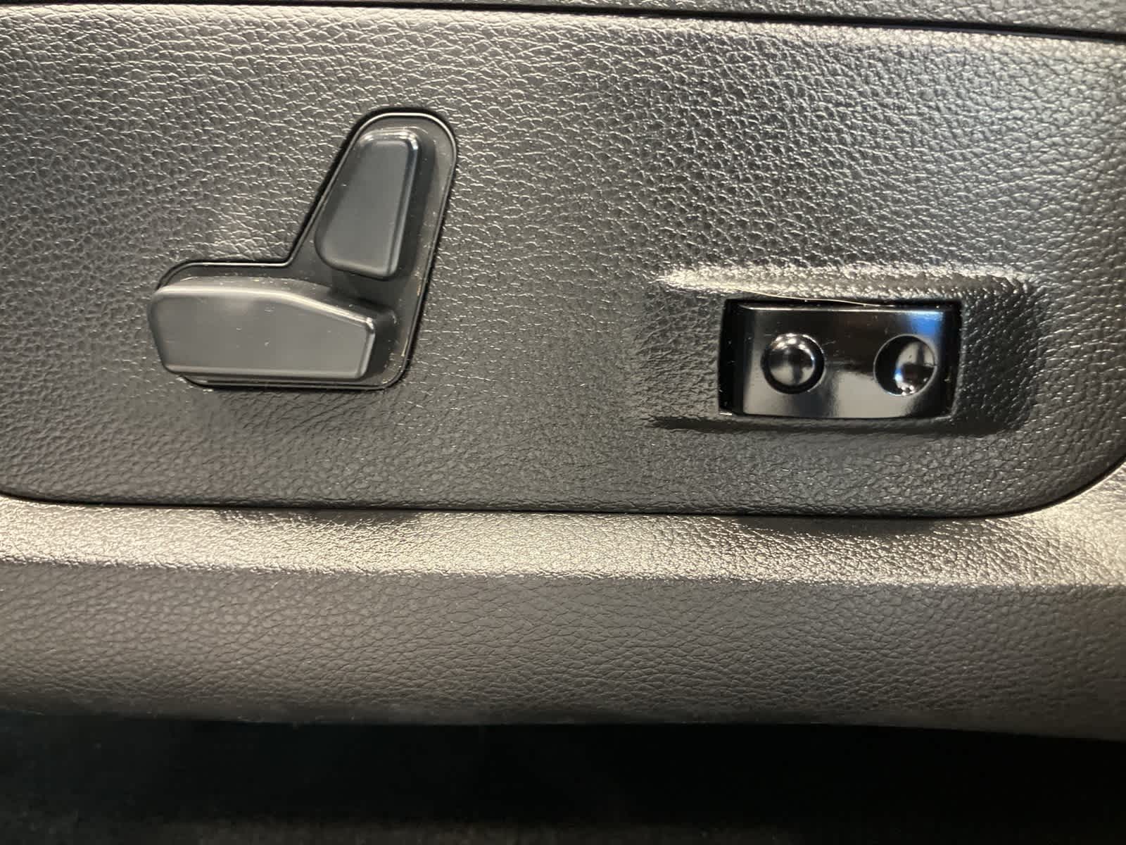 Thumbnail: 2016 RAM 1500 - 11
