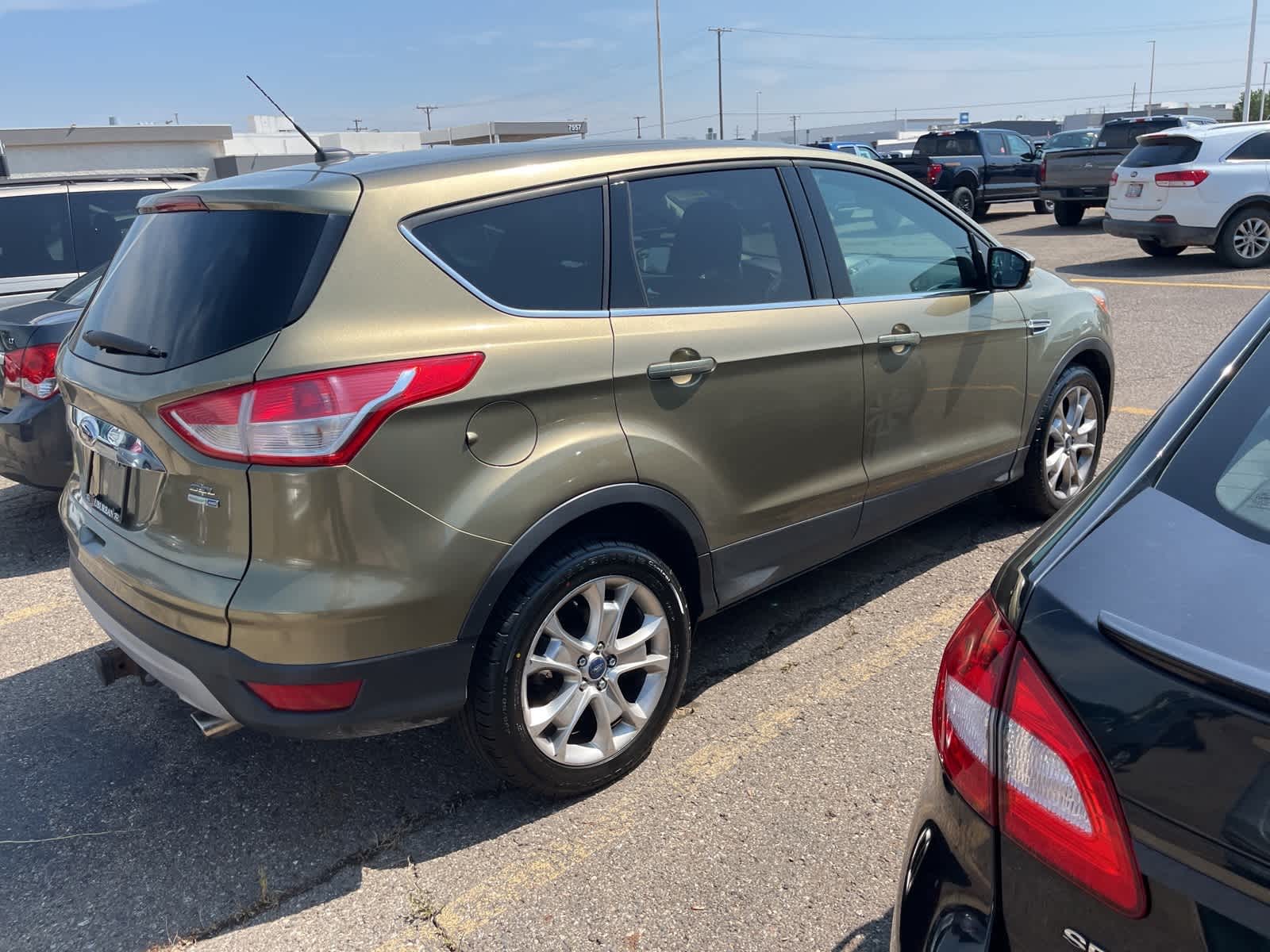 Thumbnail: 2013 Ford Escape - 13