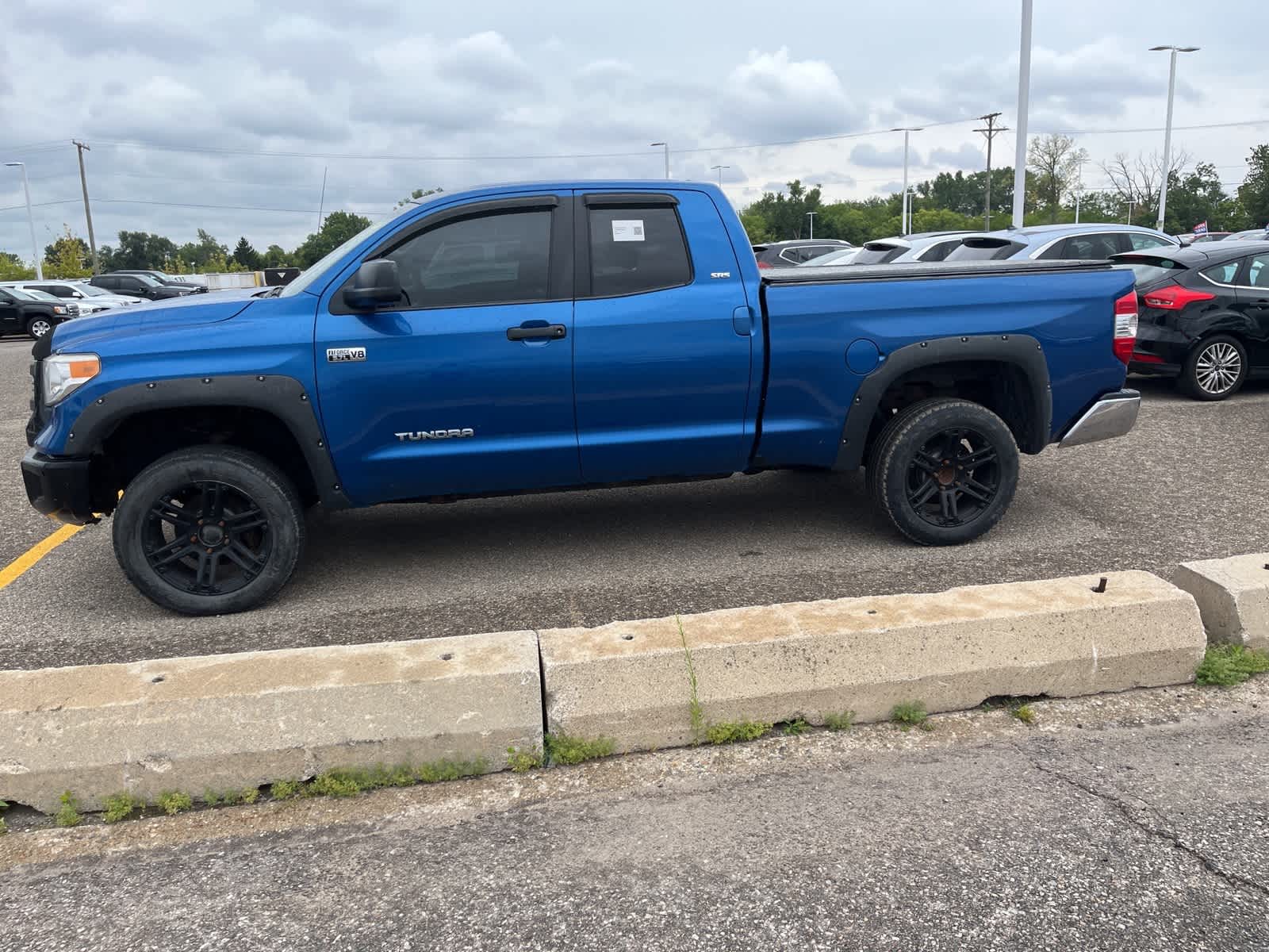 Thumbnail: 2016 Toyota Tundra - 5