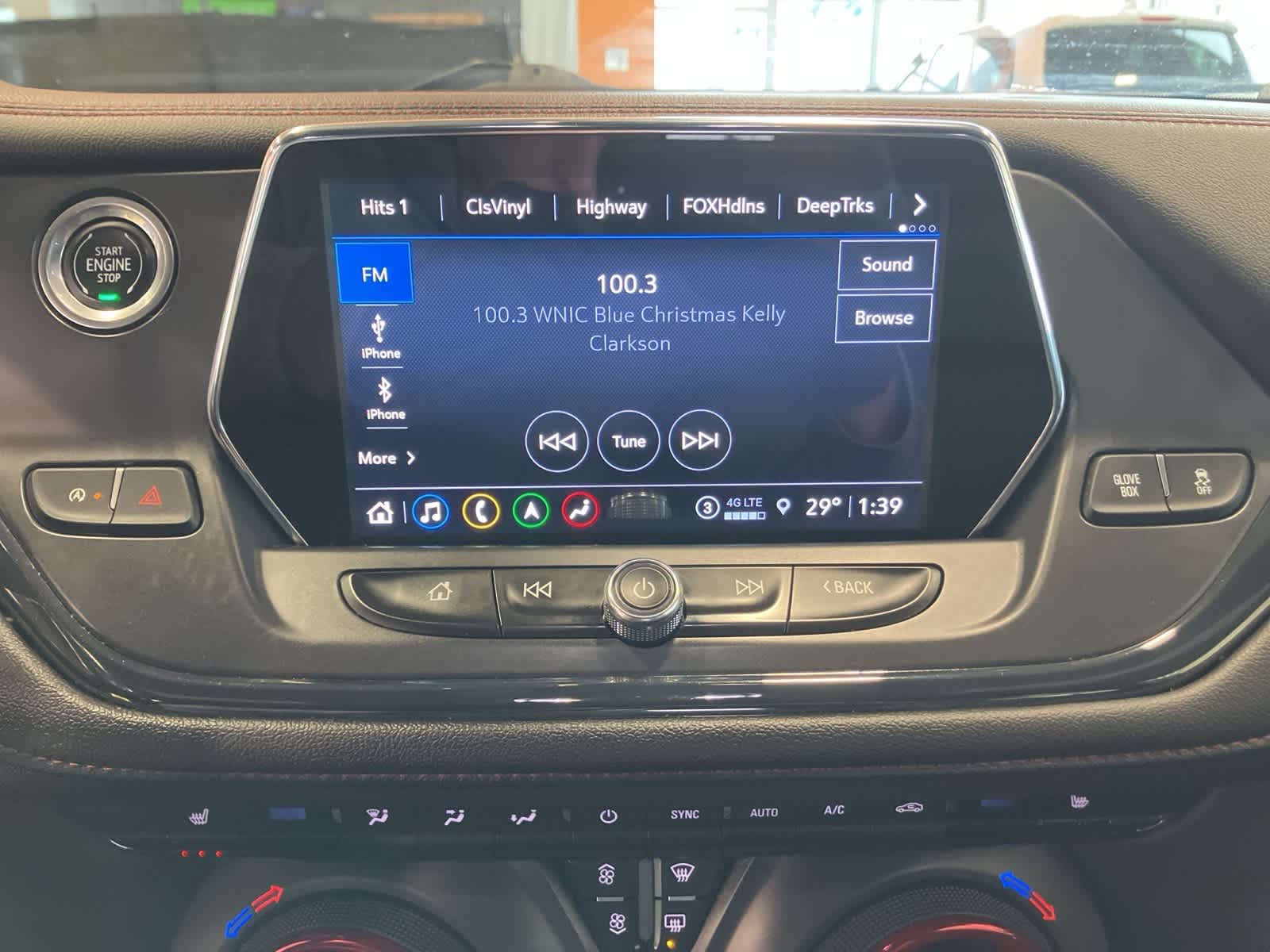 Thumbnail: 2021 Chevrolet Blazer - 19