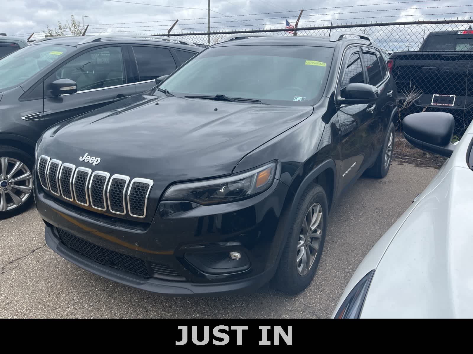 Thumbnail: 2019 Jeep Cherokee - 1