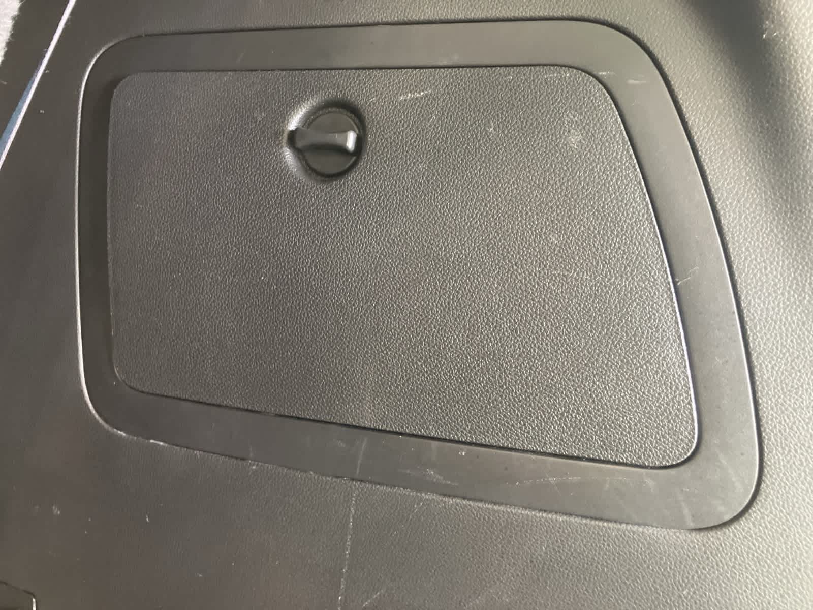 Thumbnail: 2015 Ford Explorer - 31