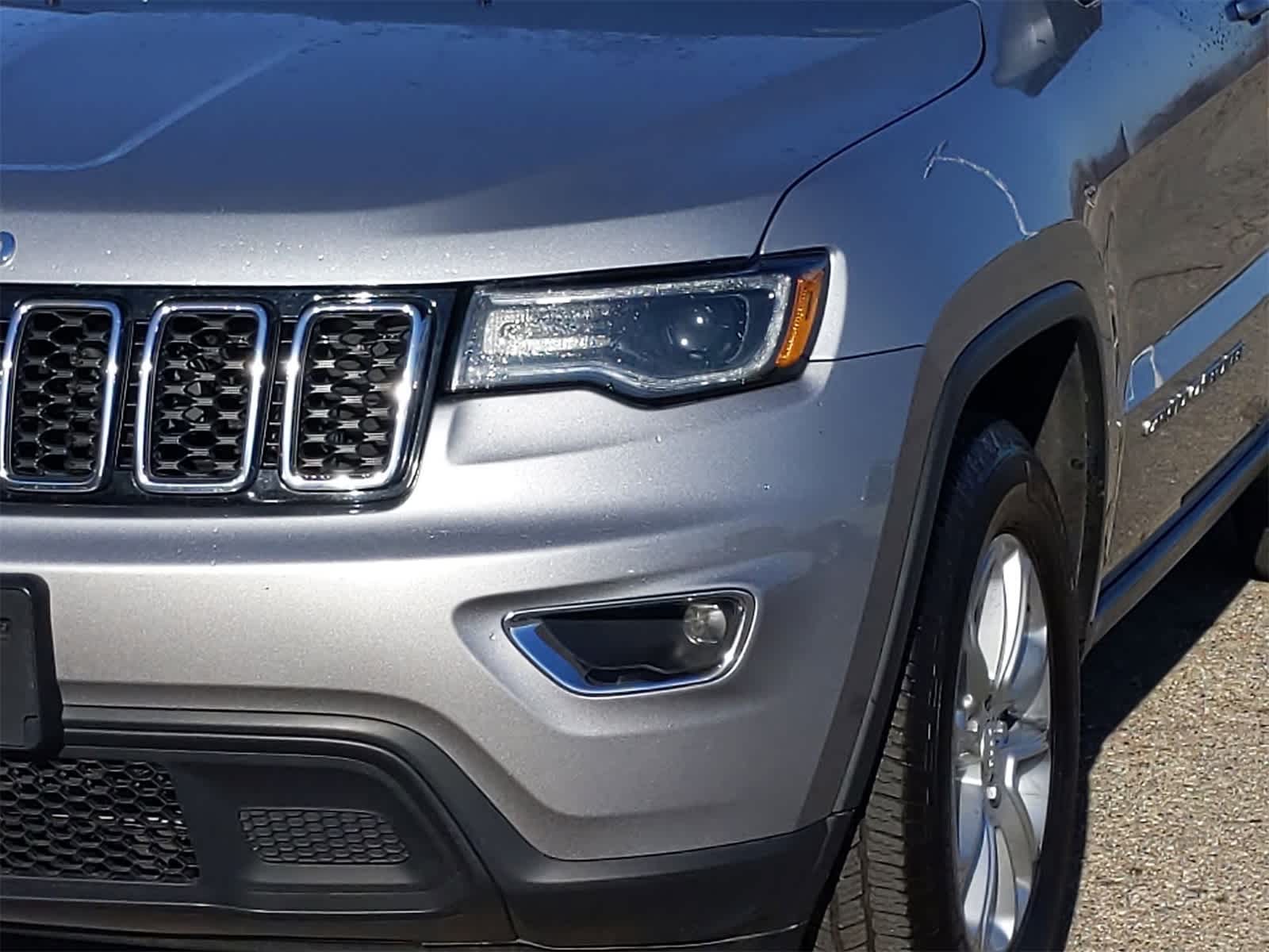 Thumbnail: 2021 Jeep Grand Cherokee - 11