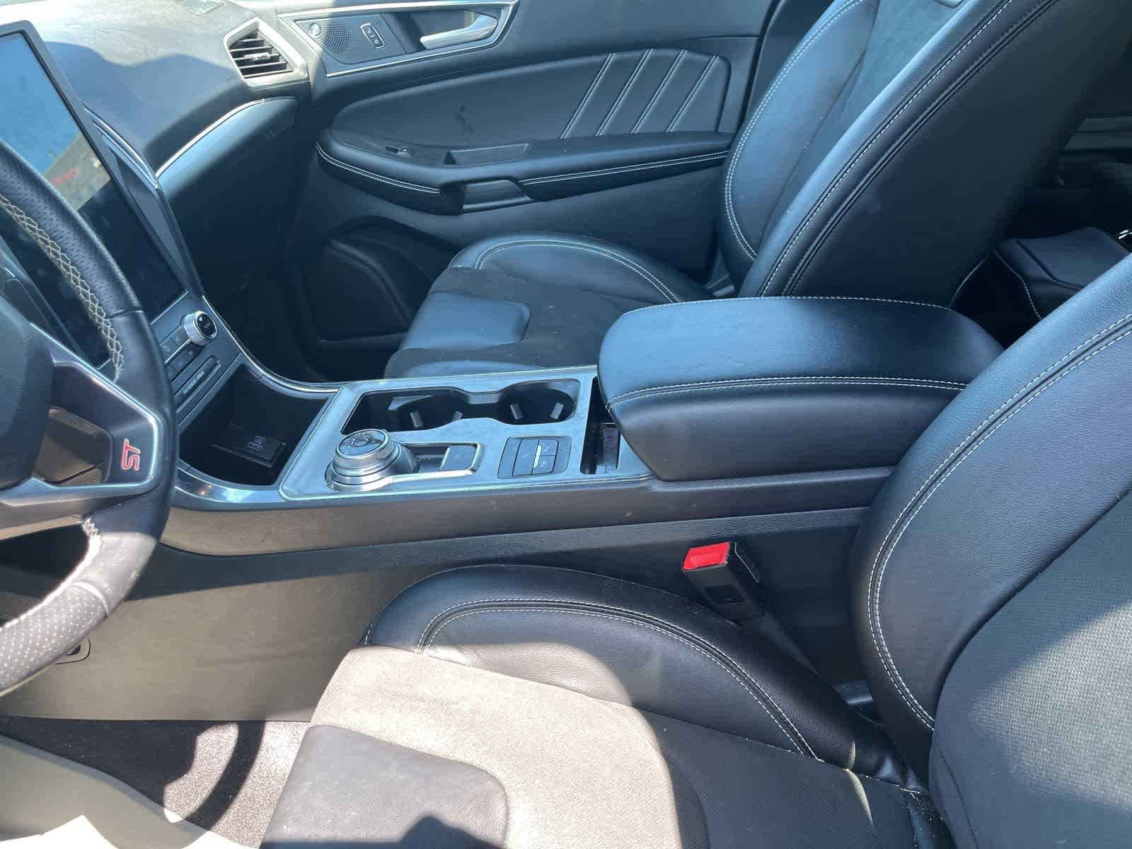 Thumbnail: 2024 Ford Edge - 22