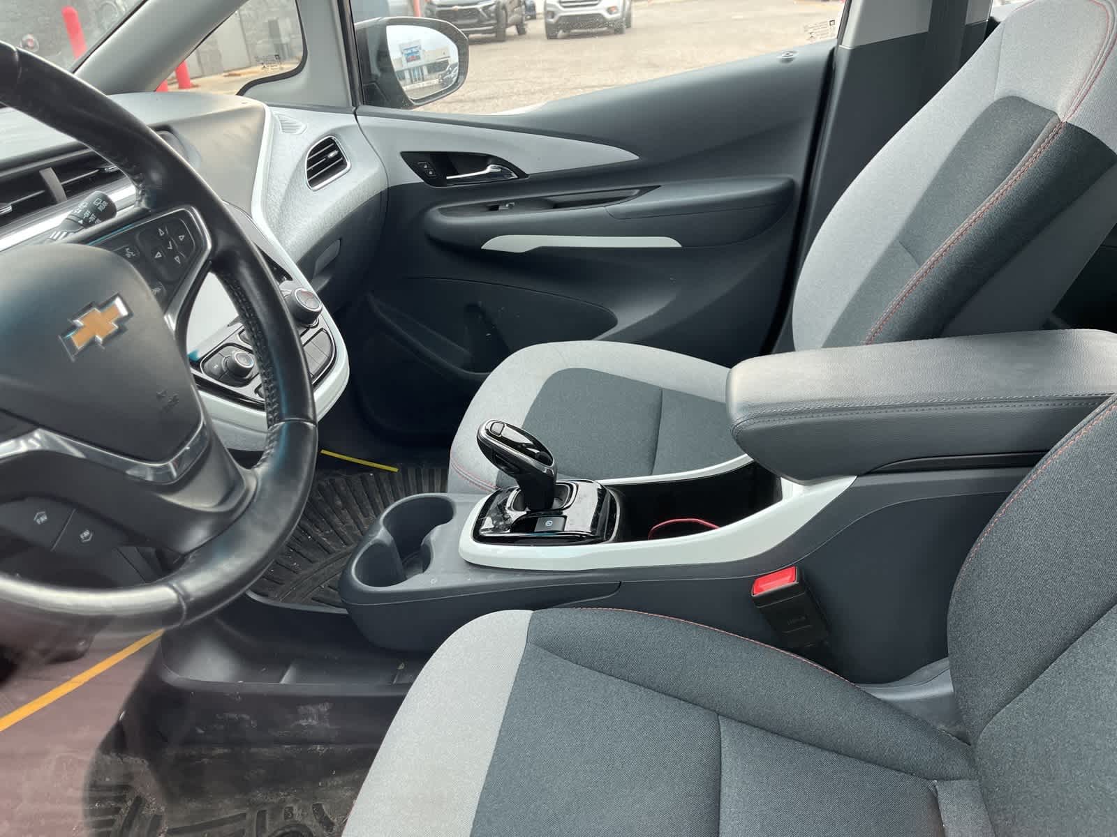 Thumbnail: 2020 Chevrolet Bolt EV - 26