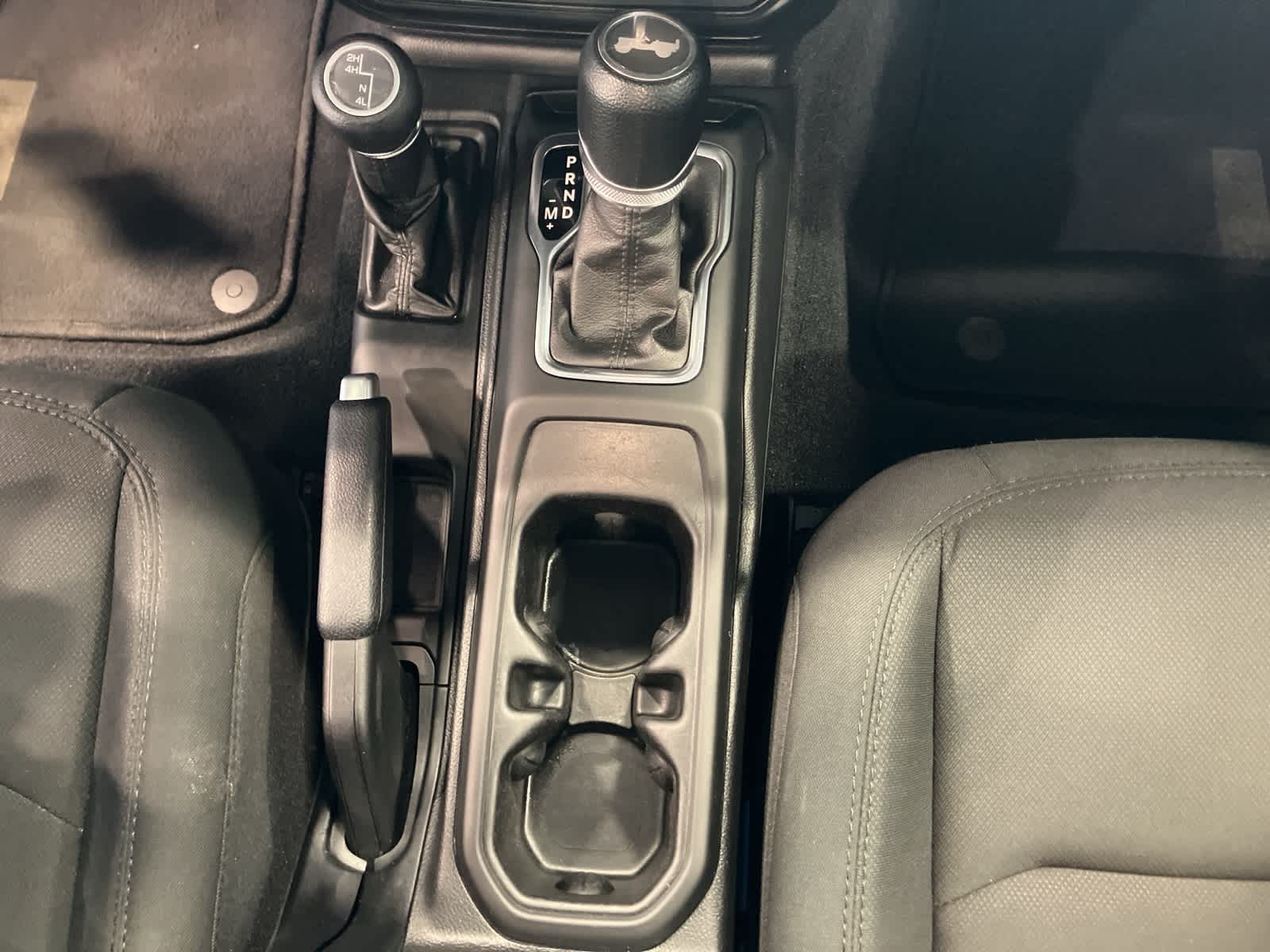 Thumbnail: 2021 Jeep Wrangler - 14