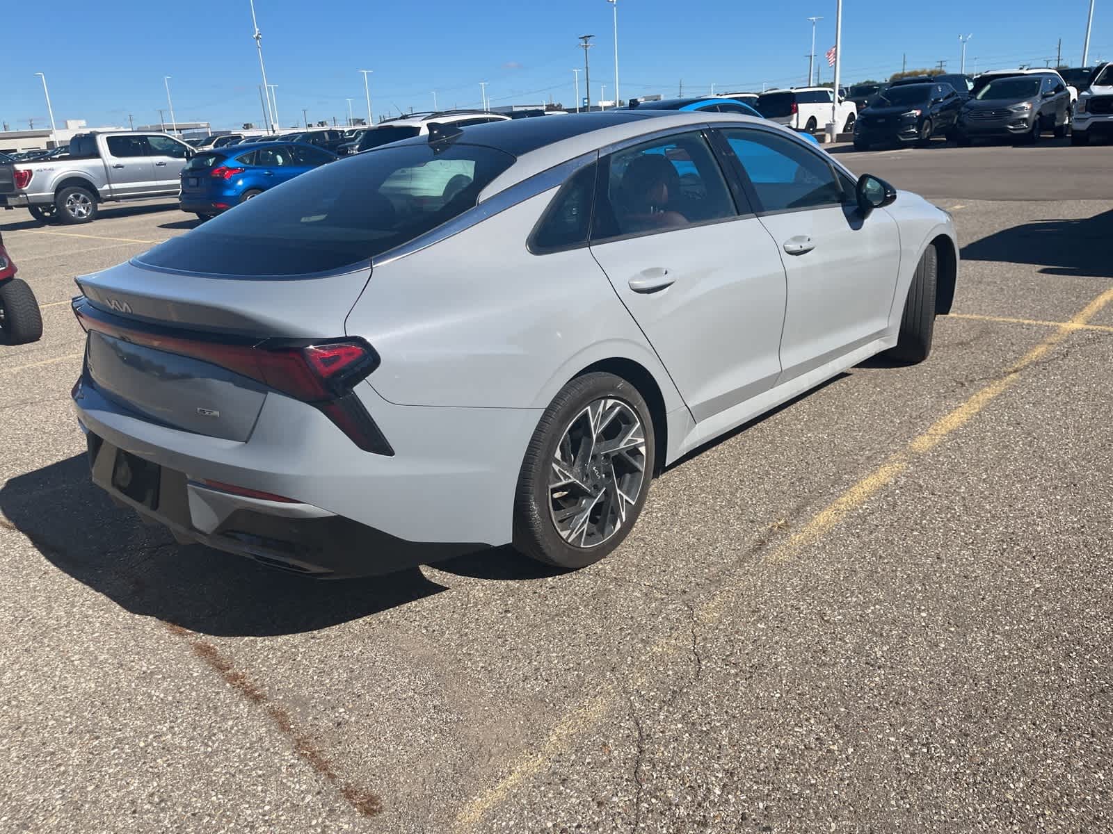 Thumbnail: 2025 Kia K5 - 14
