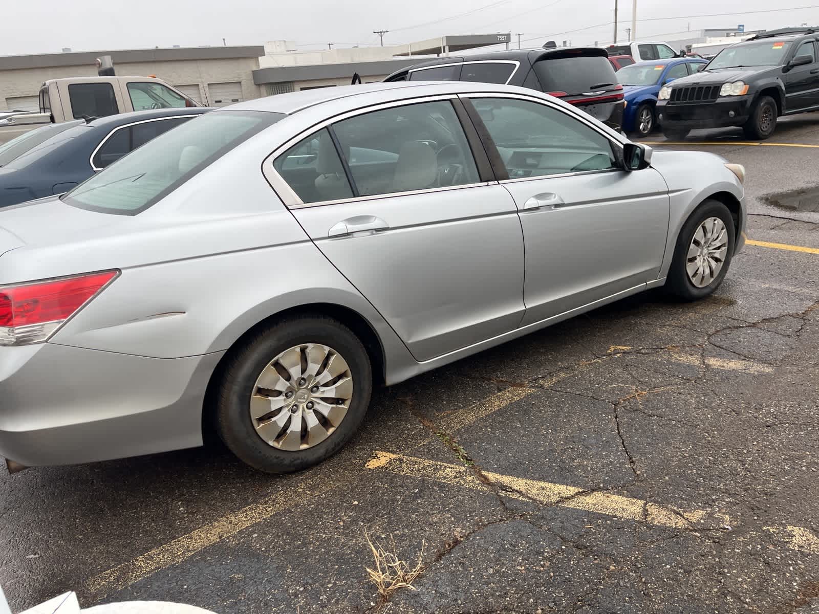 Thumbnail: 2010 Honda Accord - 16