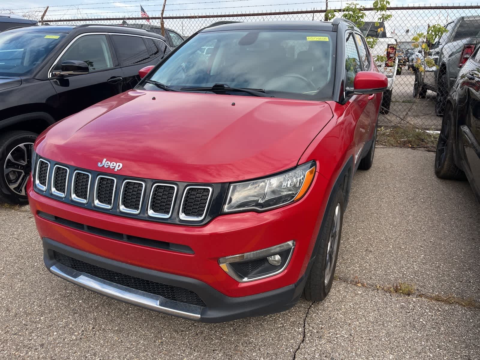 Thumbnail: 2020 Jeep Compass - 3