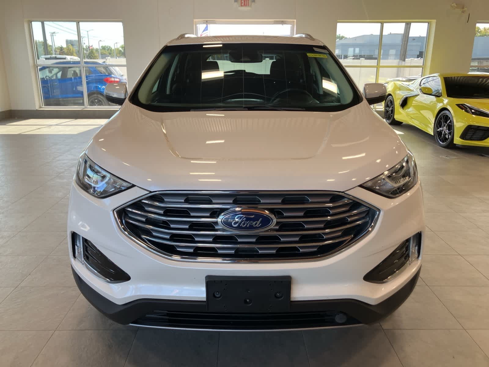 Thumbnail: 2019 Ford Edge - 2