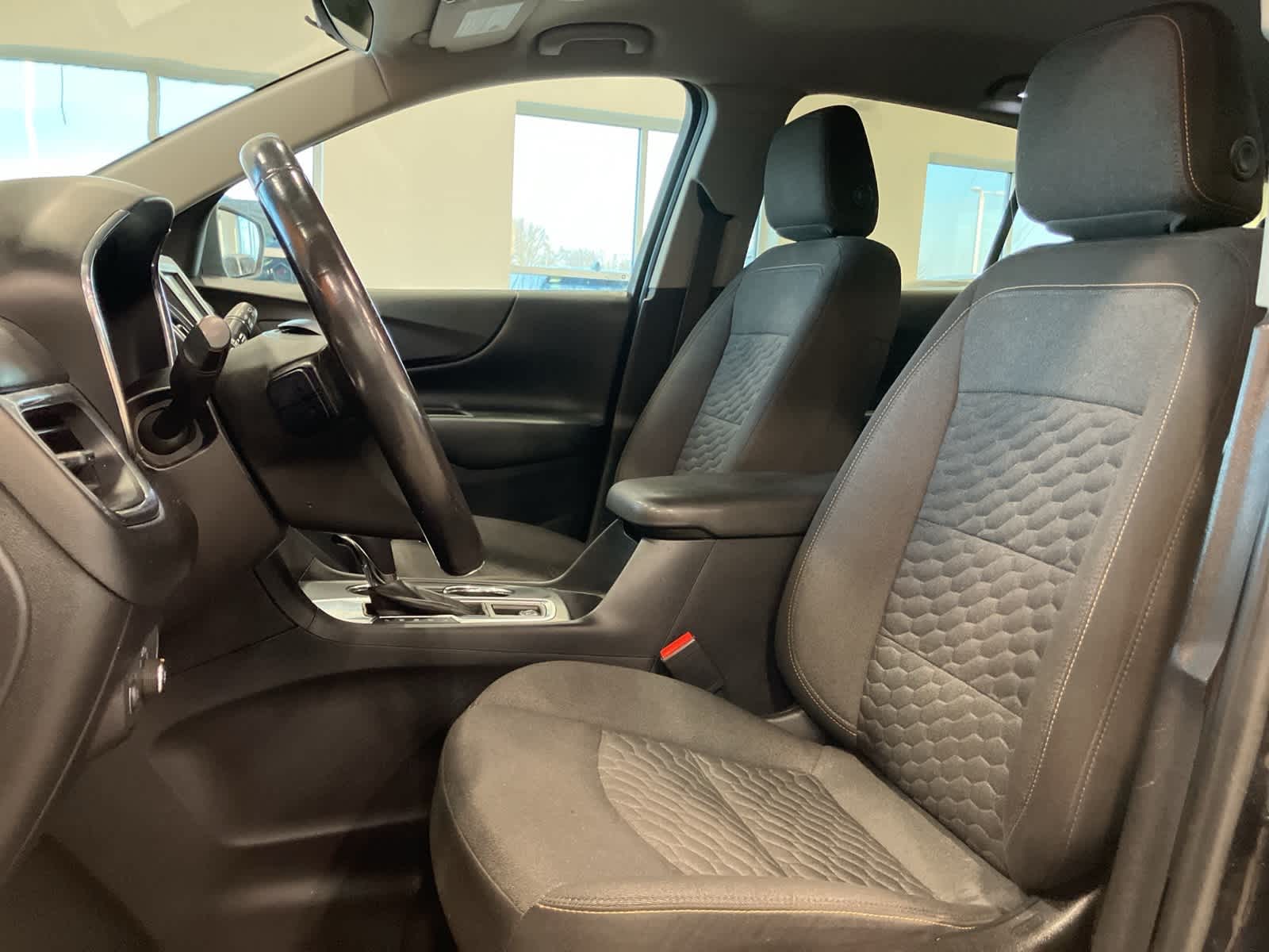 Thumbnail: 2018 Chevrolet Equinox - 10