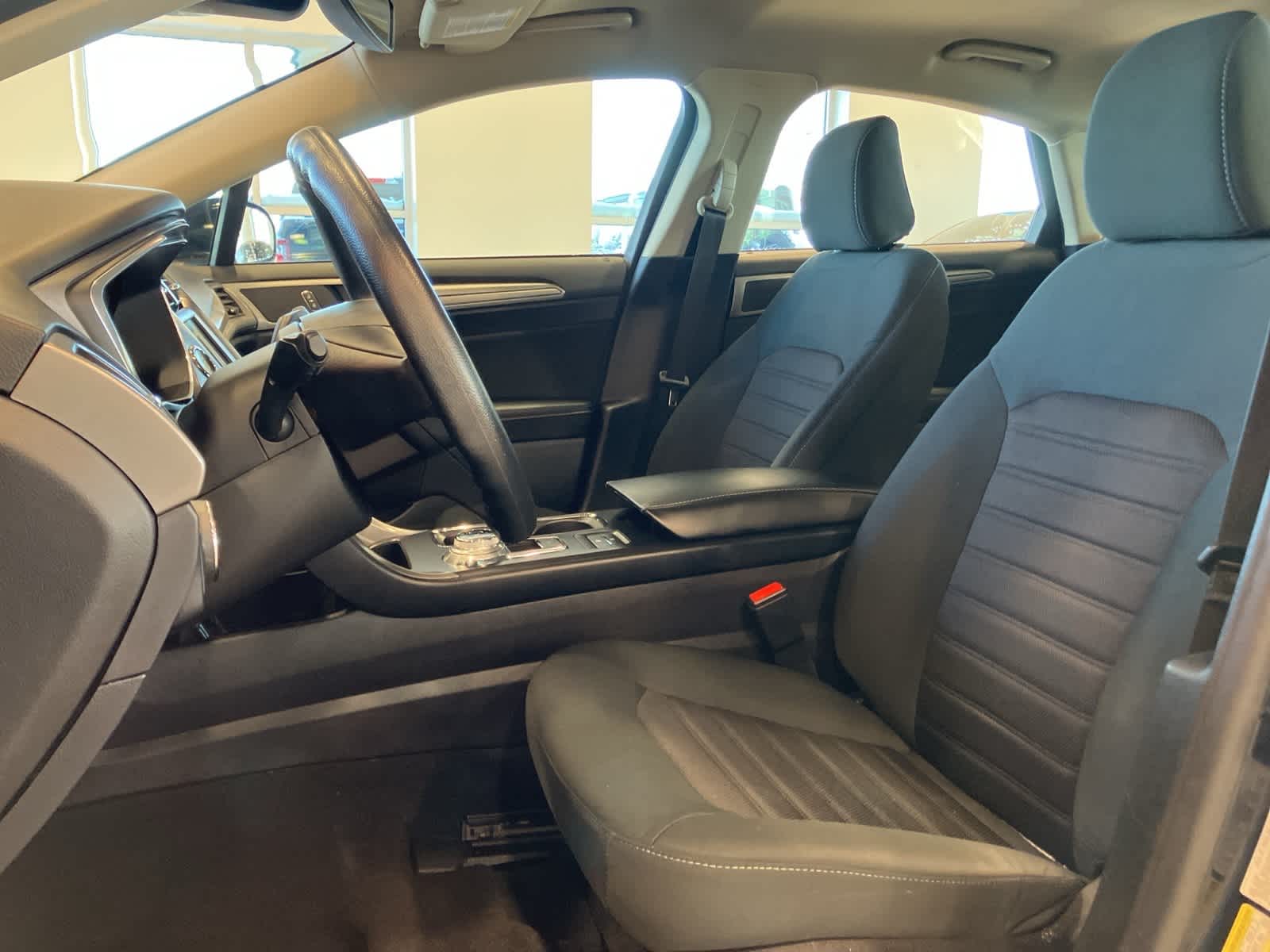 Thumbnail: 2020 Ford Fusion - 11