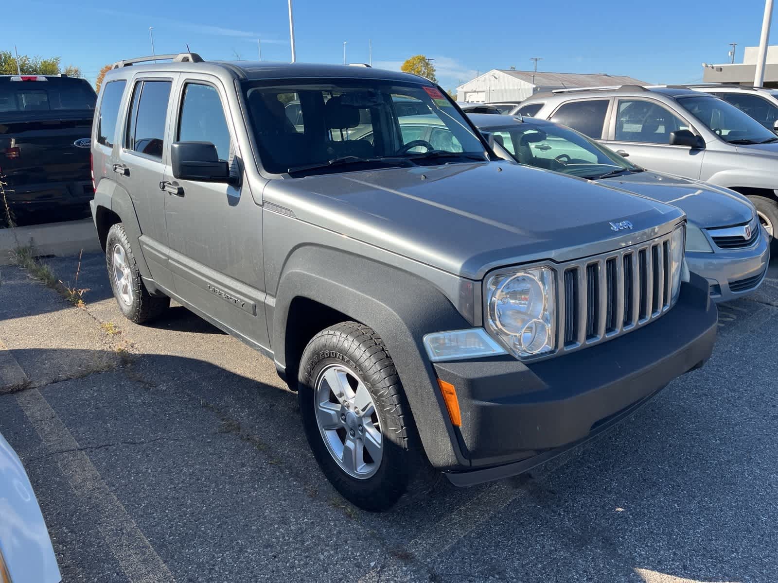 Thumbnail: 2012 Jeep Liberty - 17