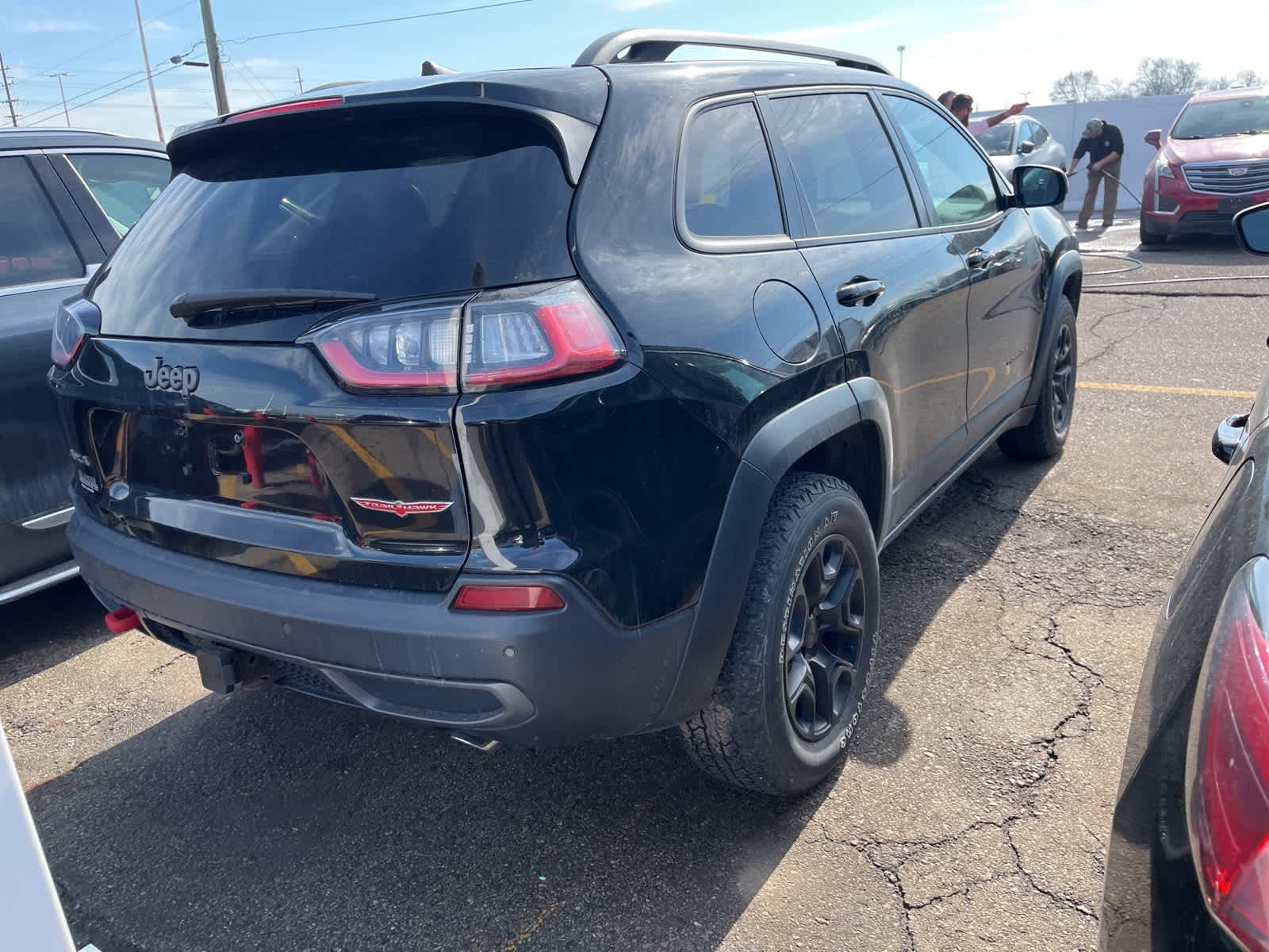 Thumbnail: 2021 Jeep Cherokee - 14