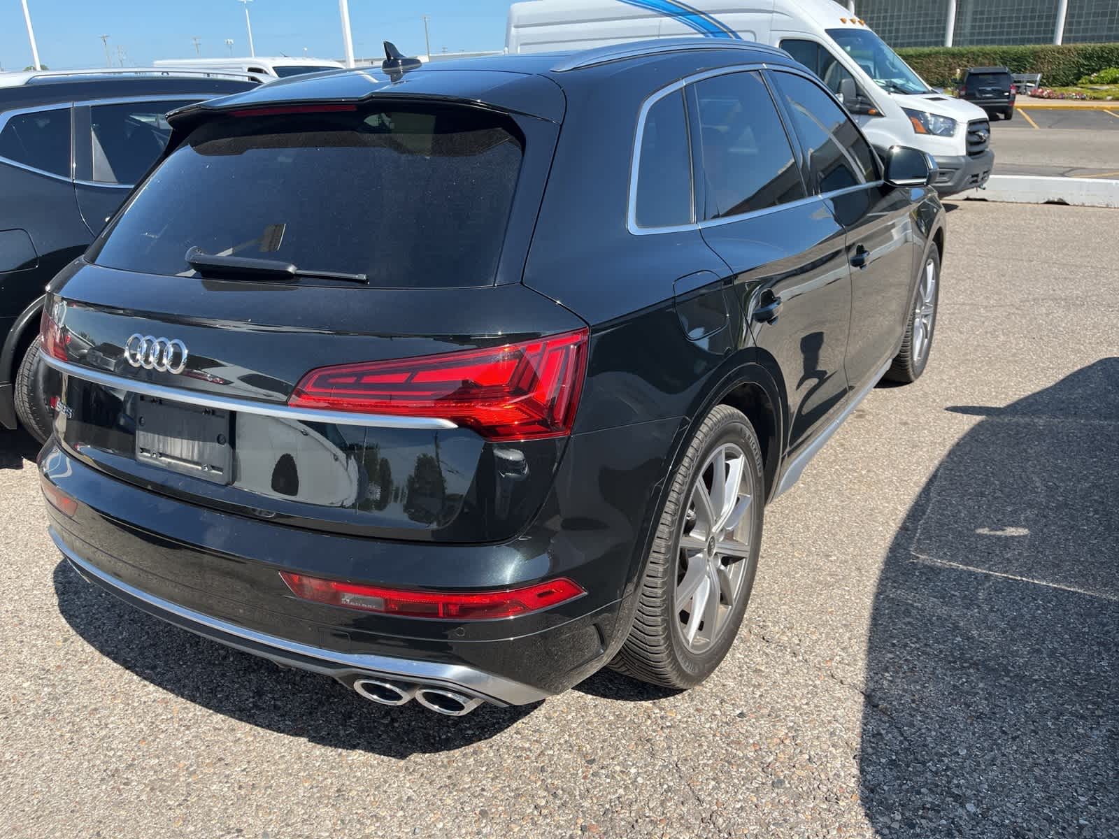 Thumbnail: 2021 Audi SQ5 - 11