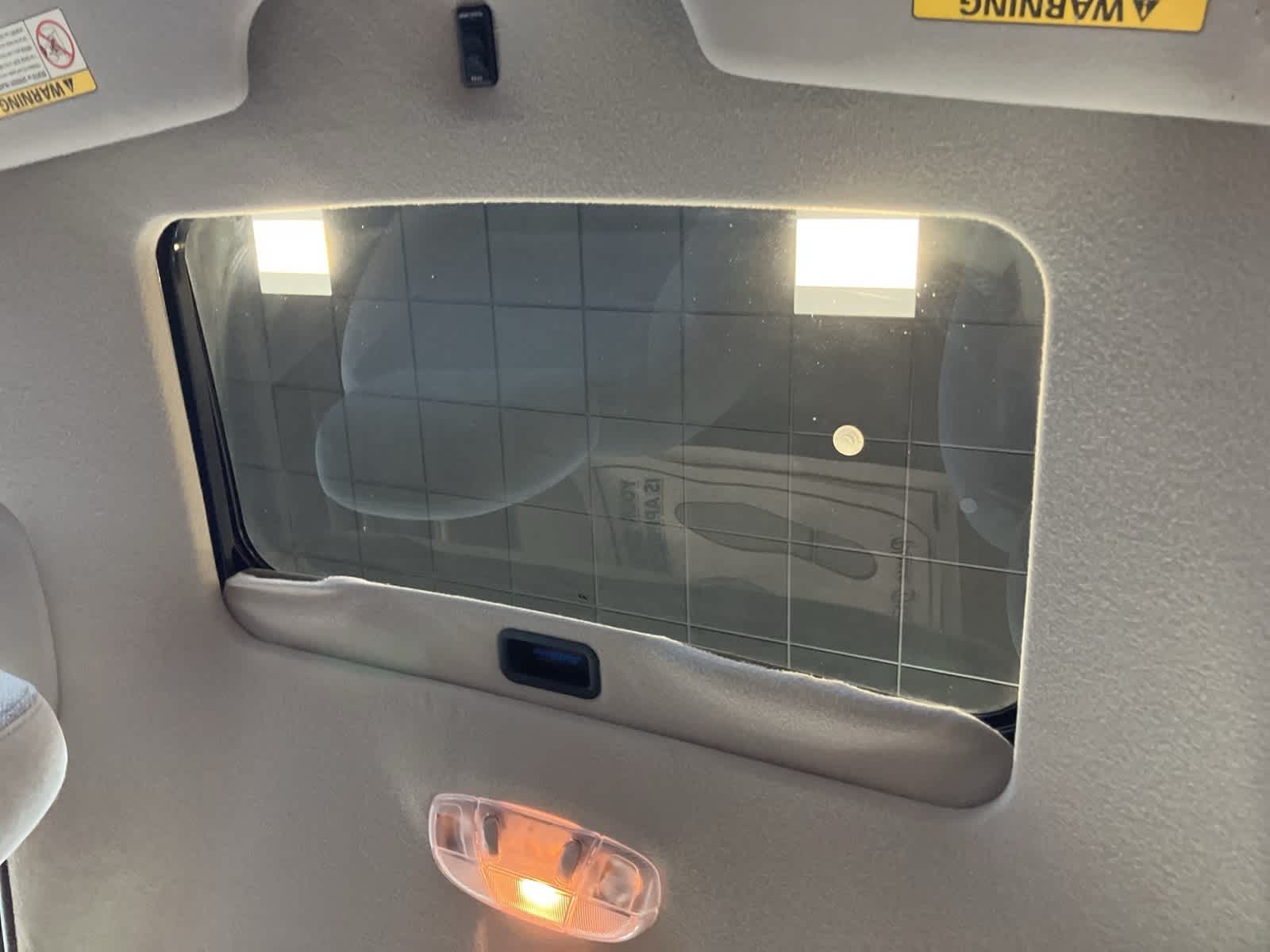 Thumbnail: 2000 Ford Taurus - 11