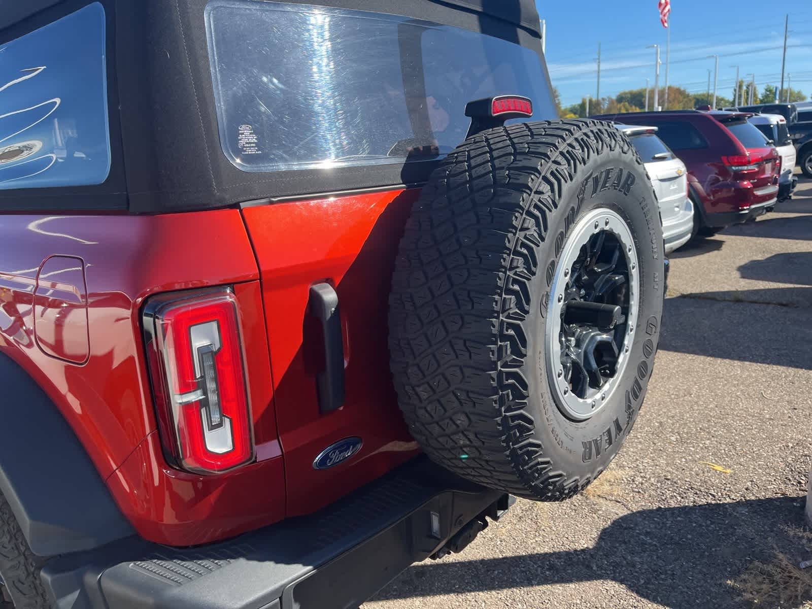 Thumbnail: 2022 Ford Bronco - 9