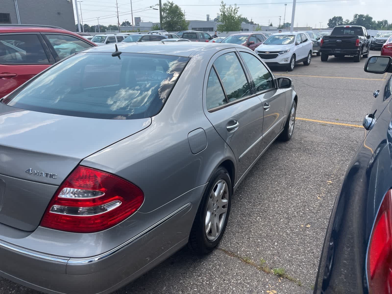 Thumbnail: 2005 Mercedes-Benz E-Class - 14