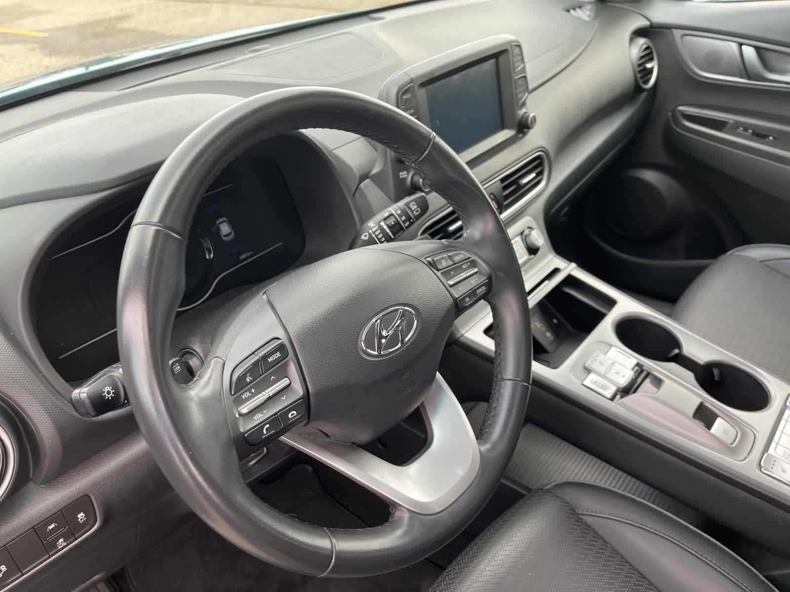 2019 Hyundai Kona Limited 25