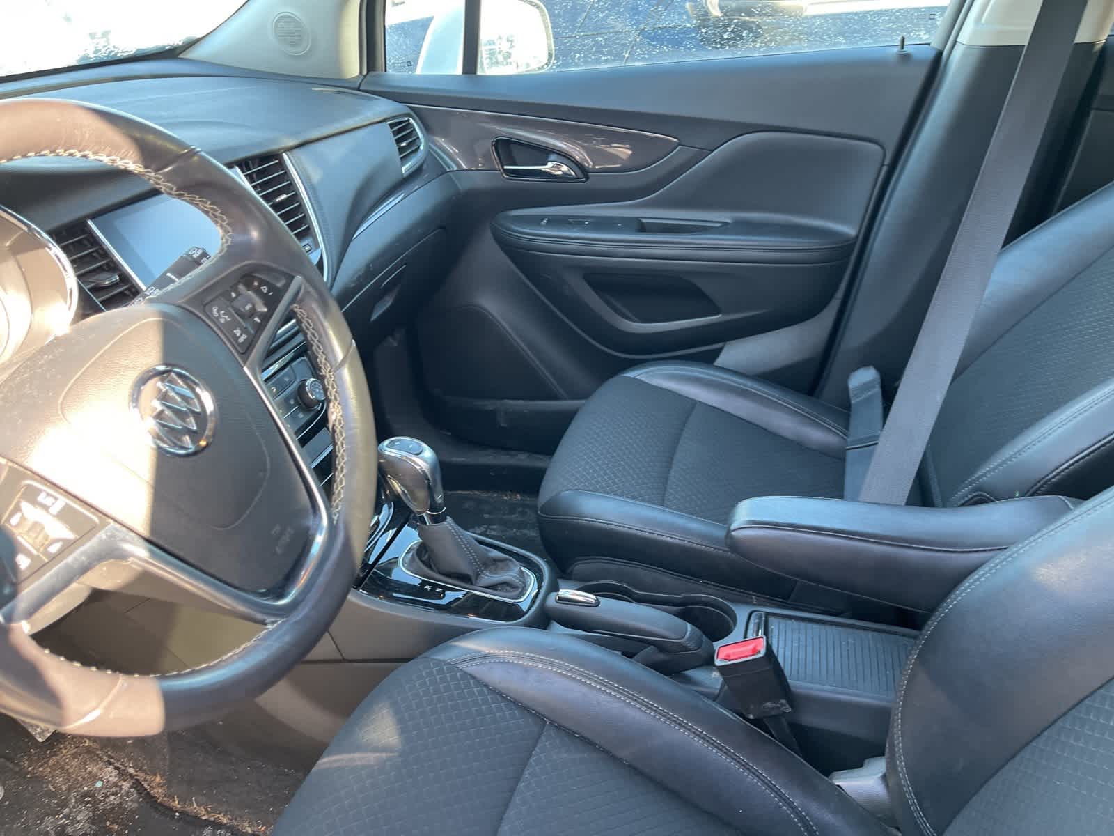 Thumbnail: 2019 Buick Encore - 26