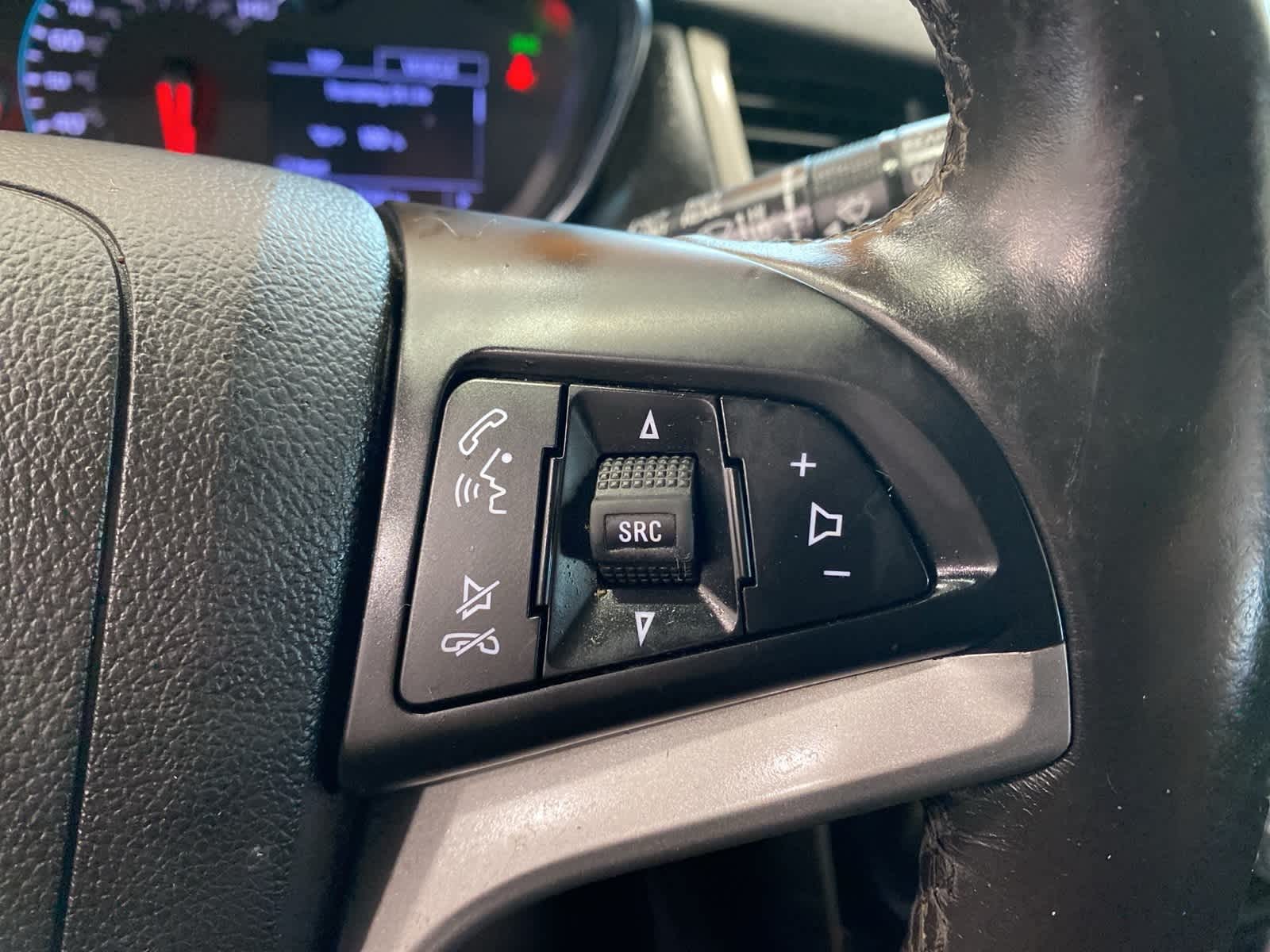 Thumbnail: 2020 Chevrolet Trax - 21