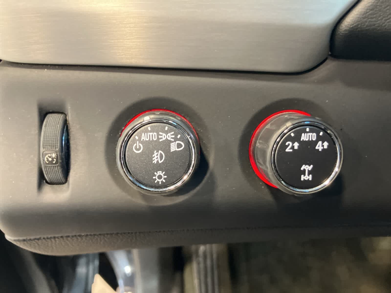 Thumbnail: 2016 GMC Yukon - 14