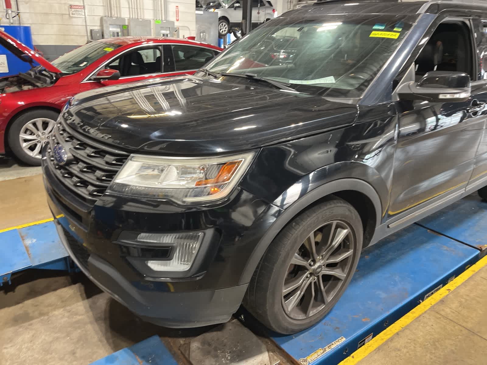 Thumbnail: 2017 Ford Explorer - 2