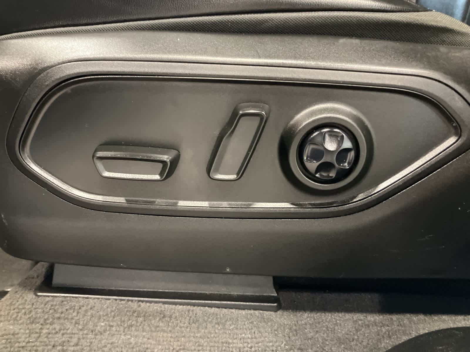 Thumbnail: 2021 Jeep Grand Cherokee L - 11