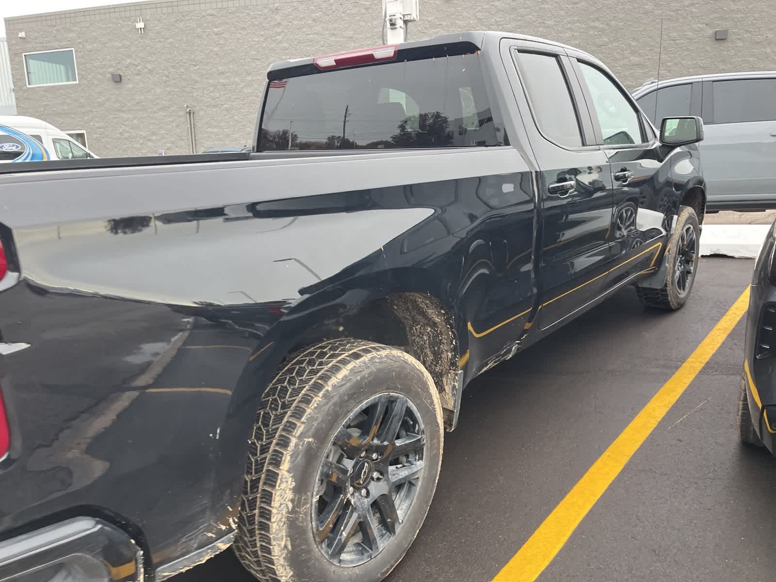 Thumbnail: 2024 Chevrolet Silverado 1500 - 16